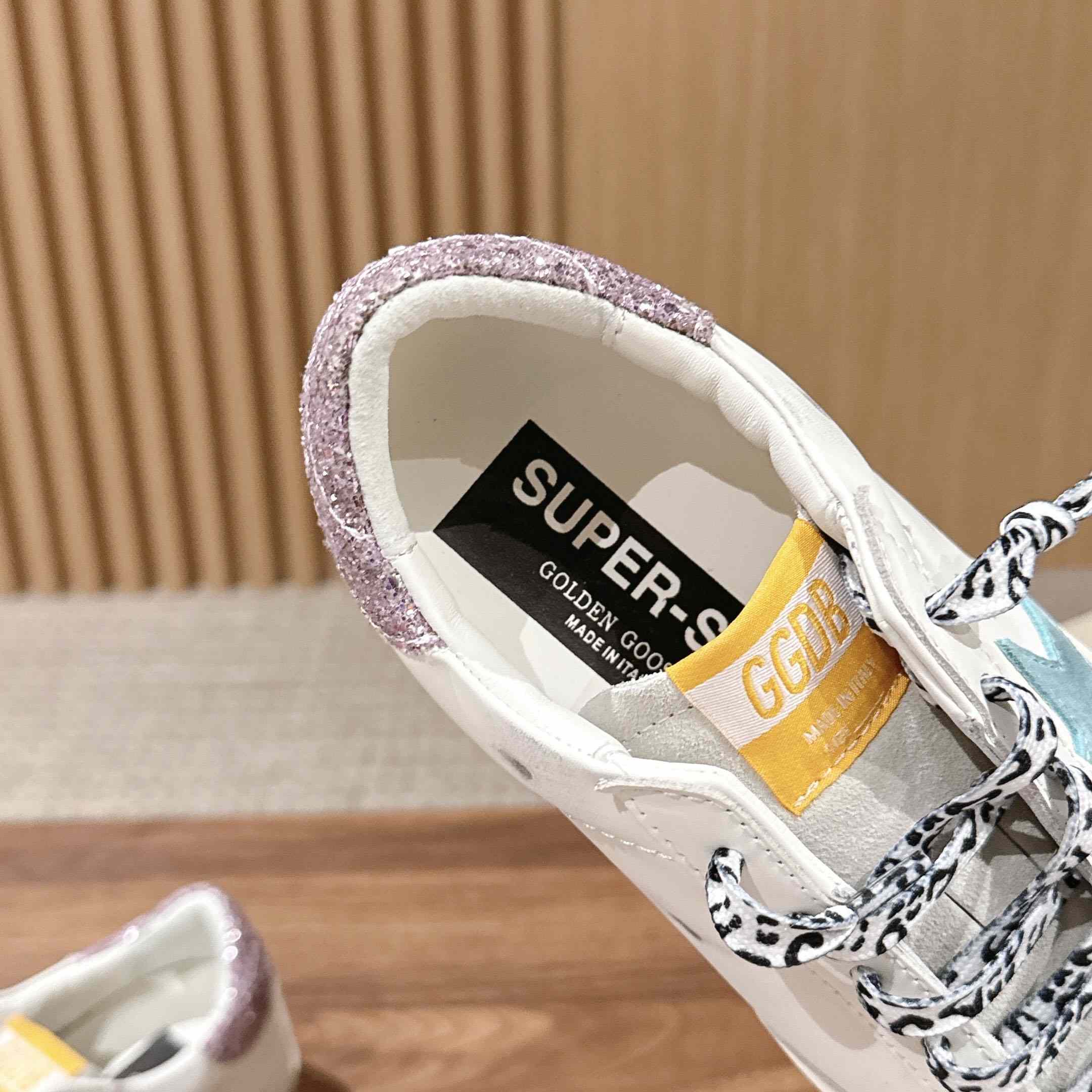 Golden Goose Leather Printed Sneakers - DesignerGu