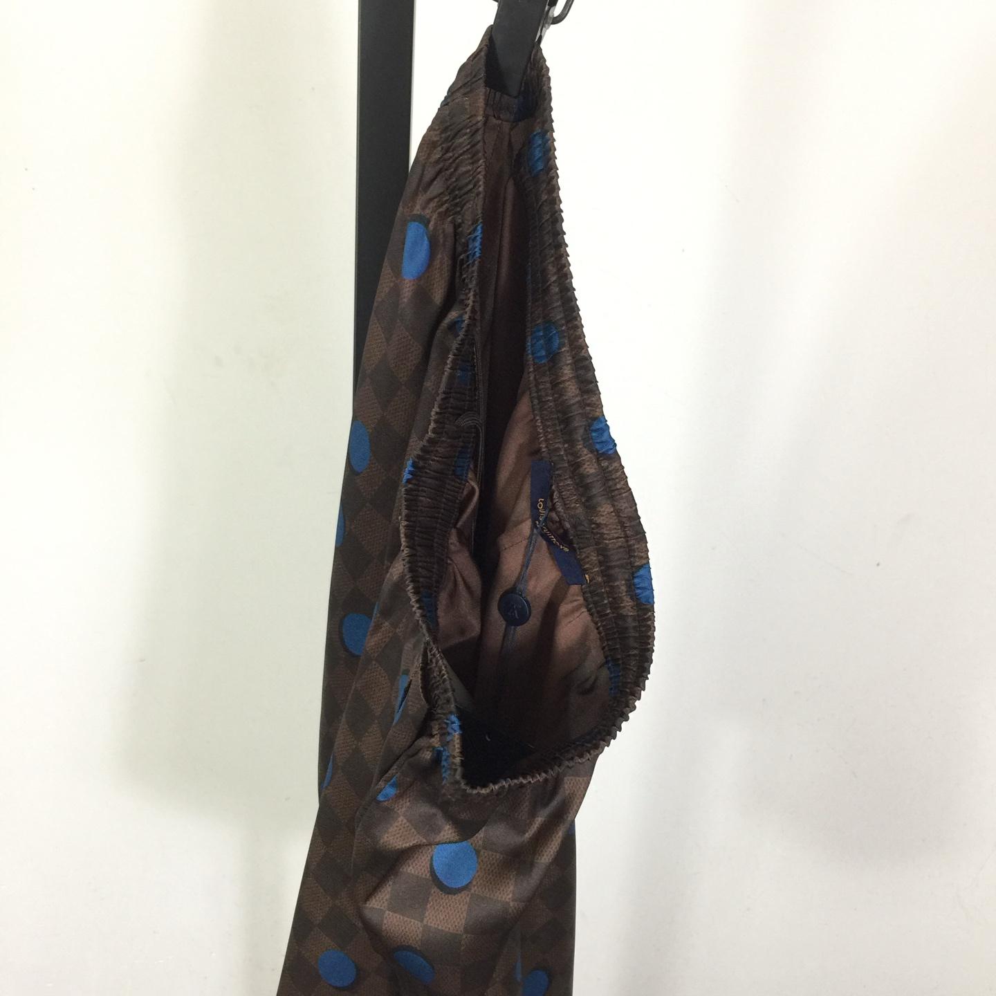 Louis Vuitton Damier Swim Shorts   1AK7DA - DesignerGu