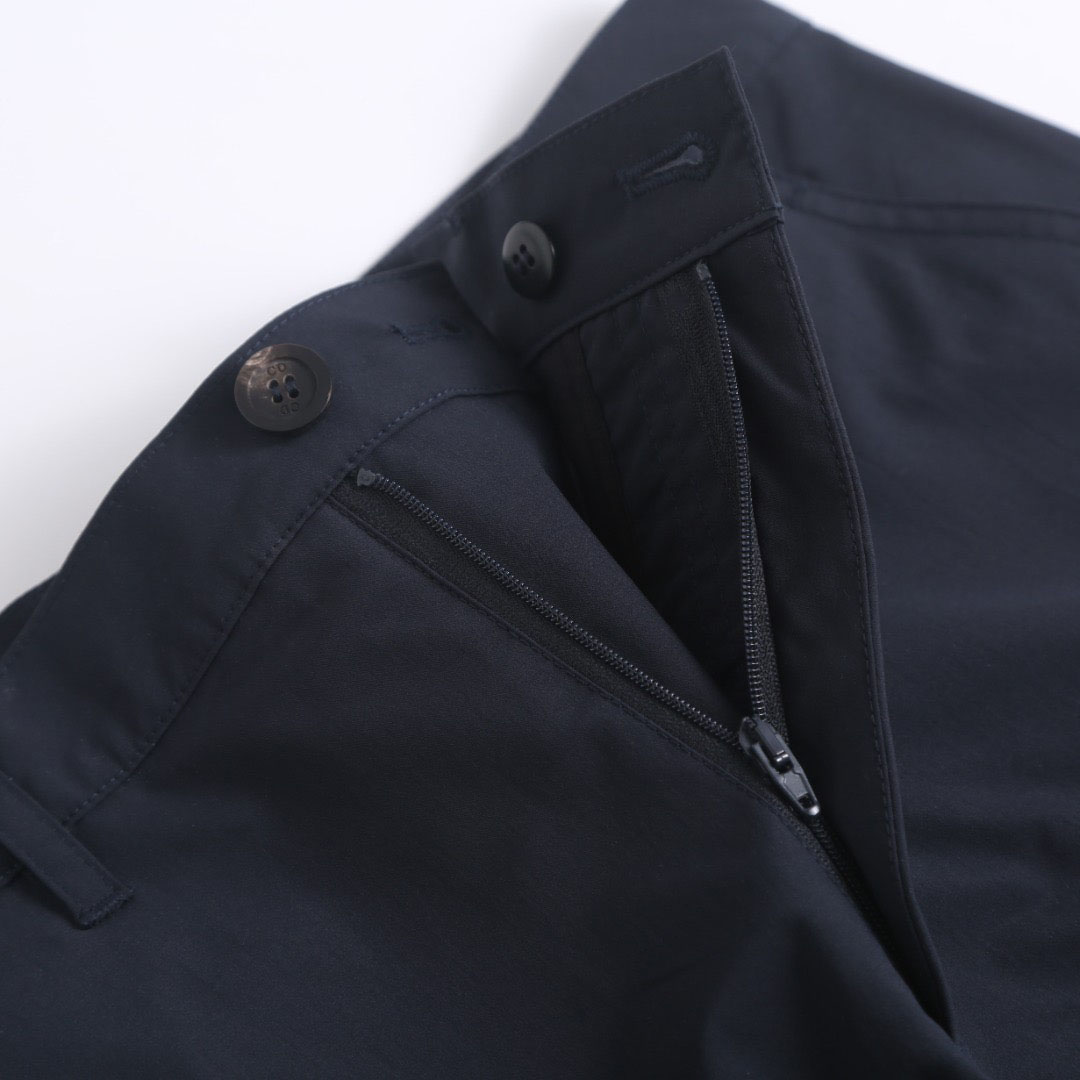 Dior Cargo Shorts With Dior Embroidery - DesignerGu