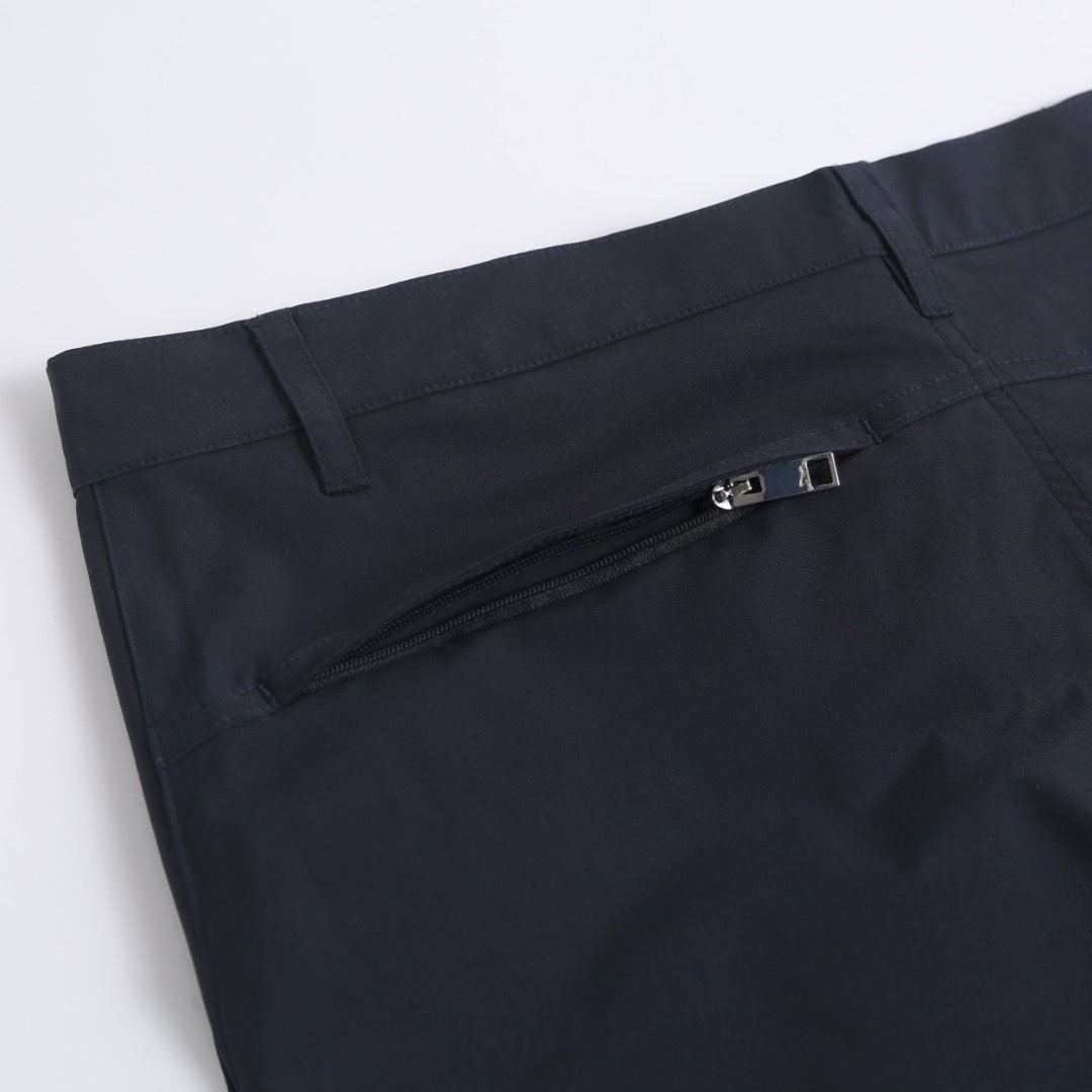 Dior Cargo Shorts With Dior Embroidery - DesignerGu