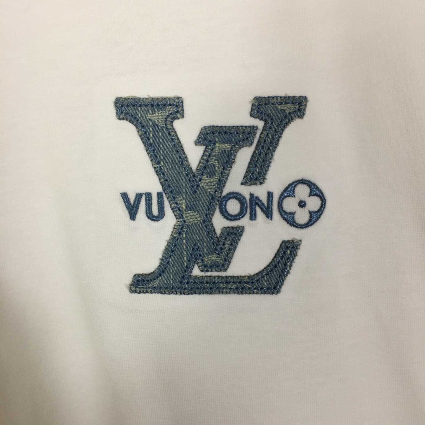 Louis Vuitton Embossed LV T-Shirt    - DesignerGu