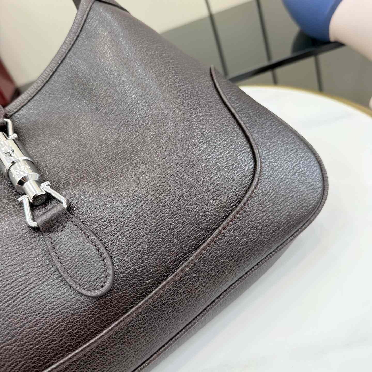 Gucci Jackie 1961 Medium Shoulder Bag - DesignerGu