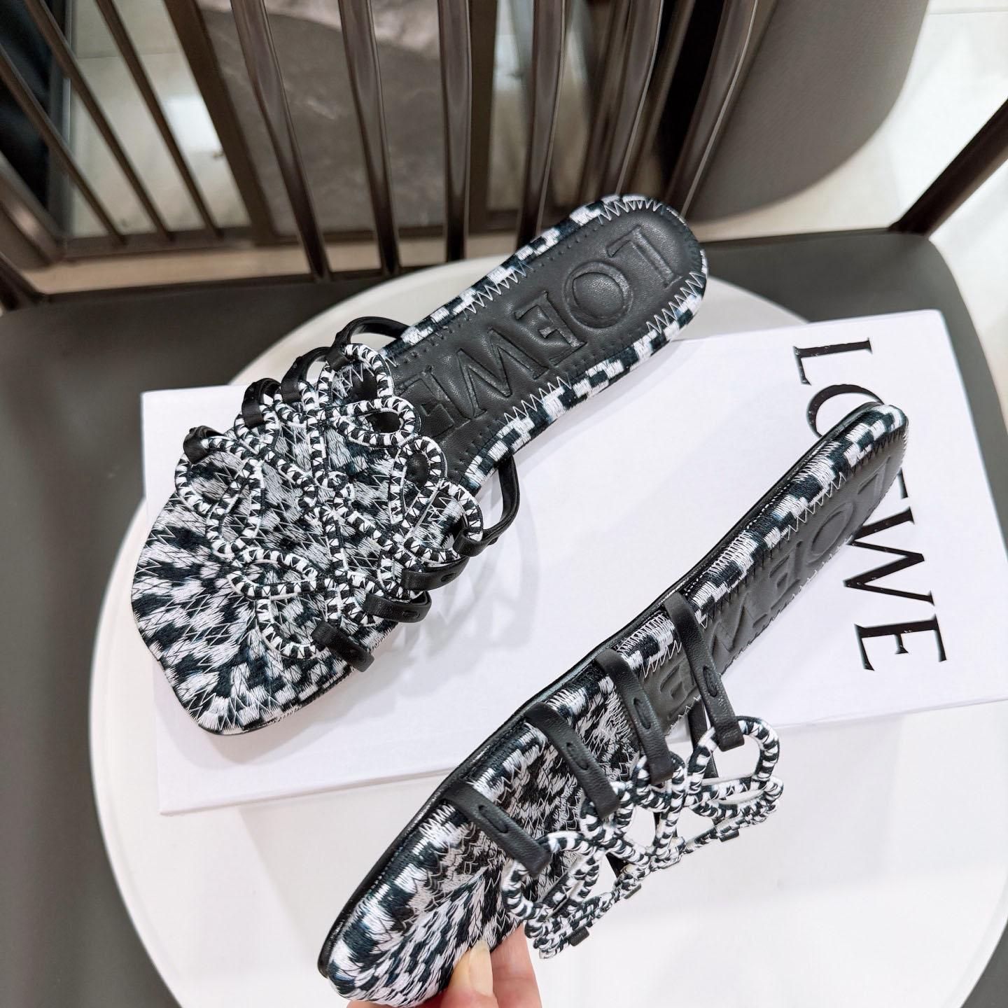Loewe Petal Anagram Slide In Embroidered Canvas - DesignerGu
