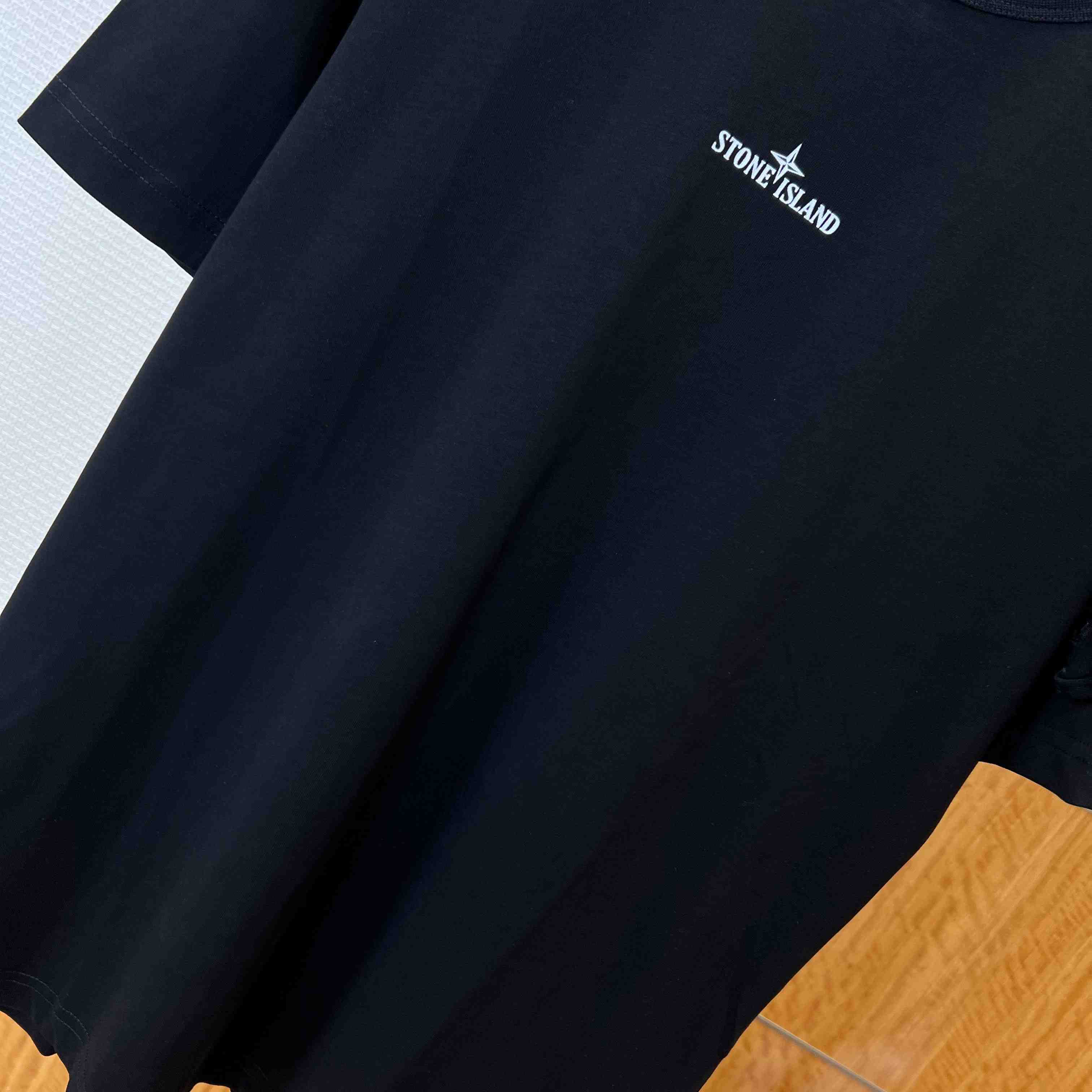Stone Island Short-Sleeved Cotton T-shirt - DesignerGu