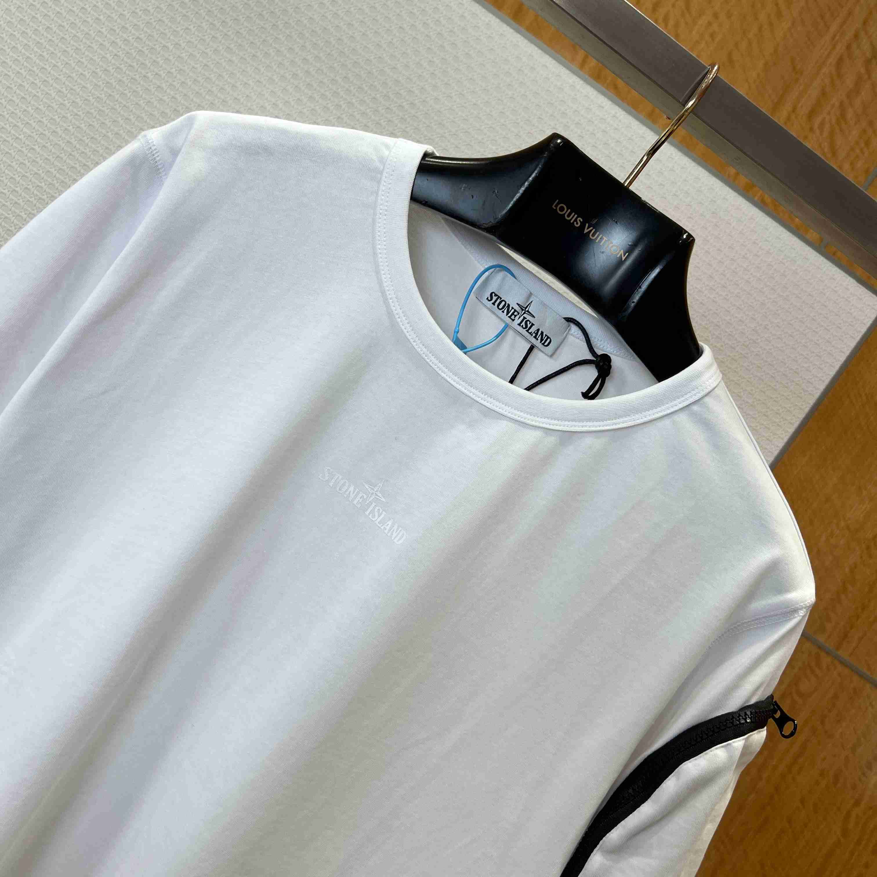 Stone Island Short-Sleeved Cotton T-shirt - DesignerGu