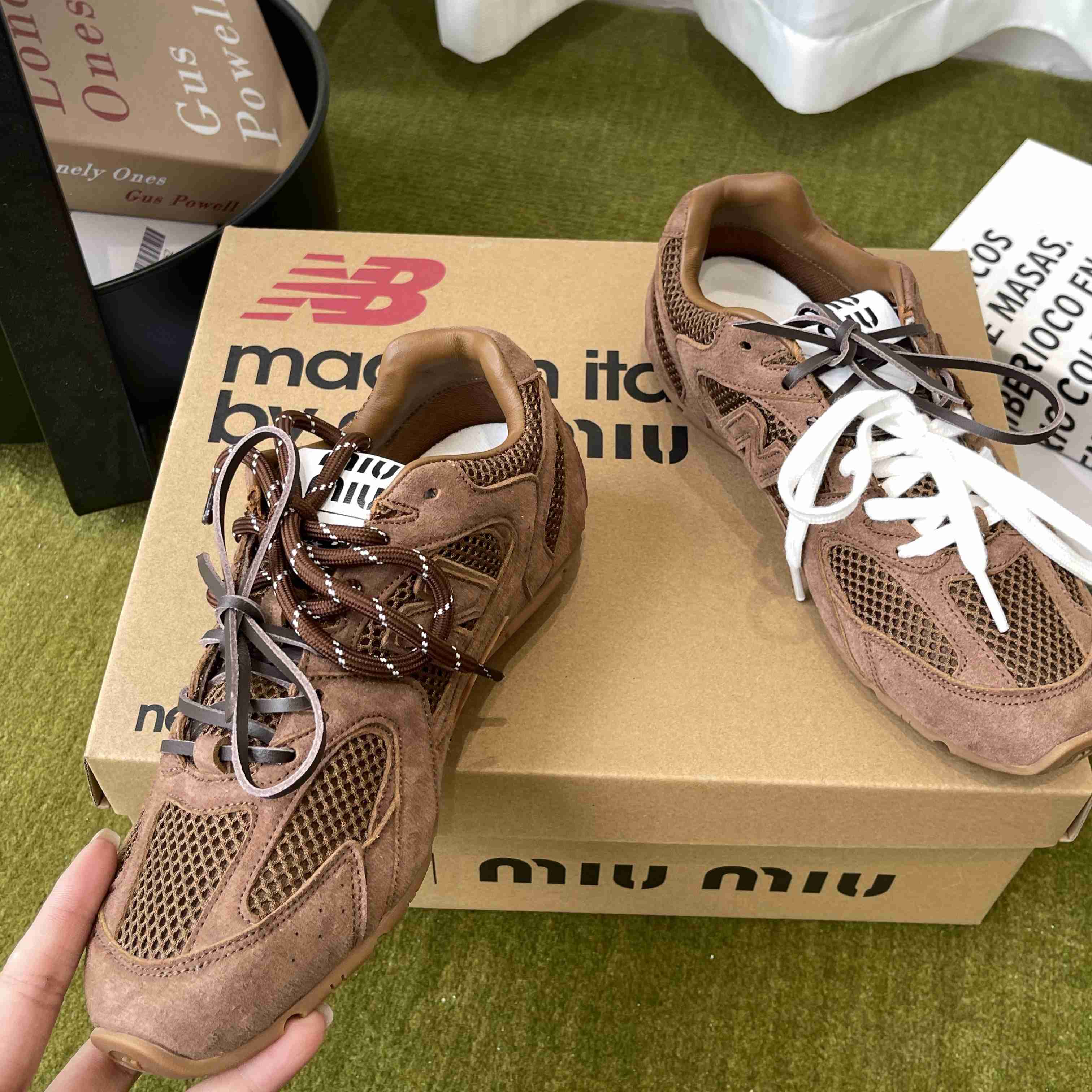New Balance X Miu Miu 530 SL Suede And Mesh Sneakers - DesignerGu