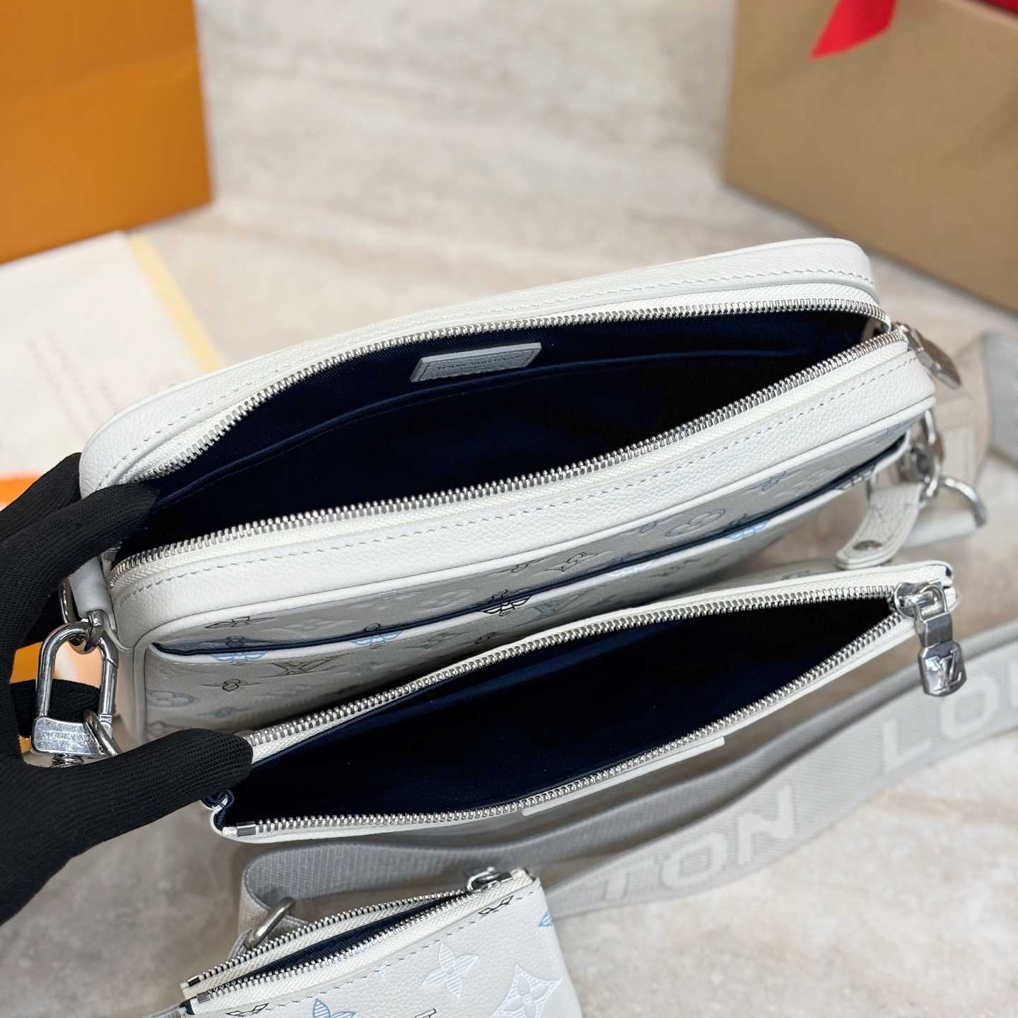 Louis Vuitton Trio Messenger M28854 - DesignerGu