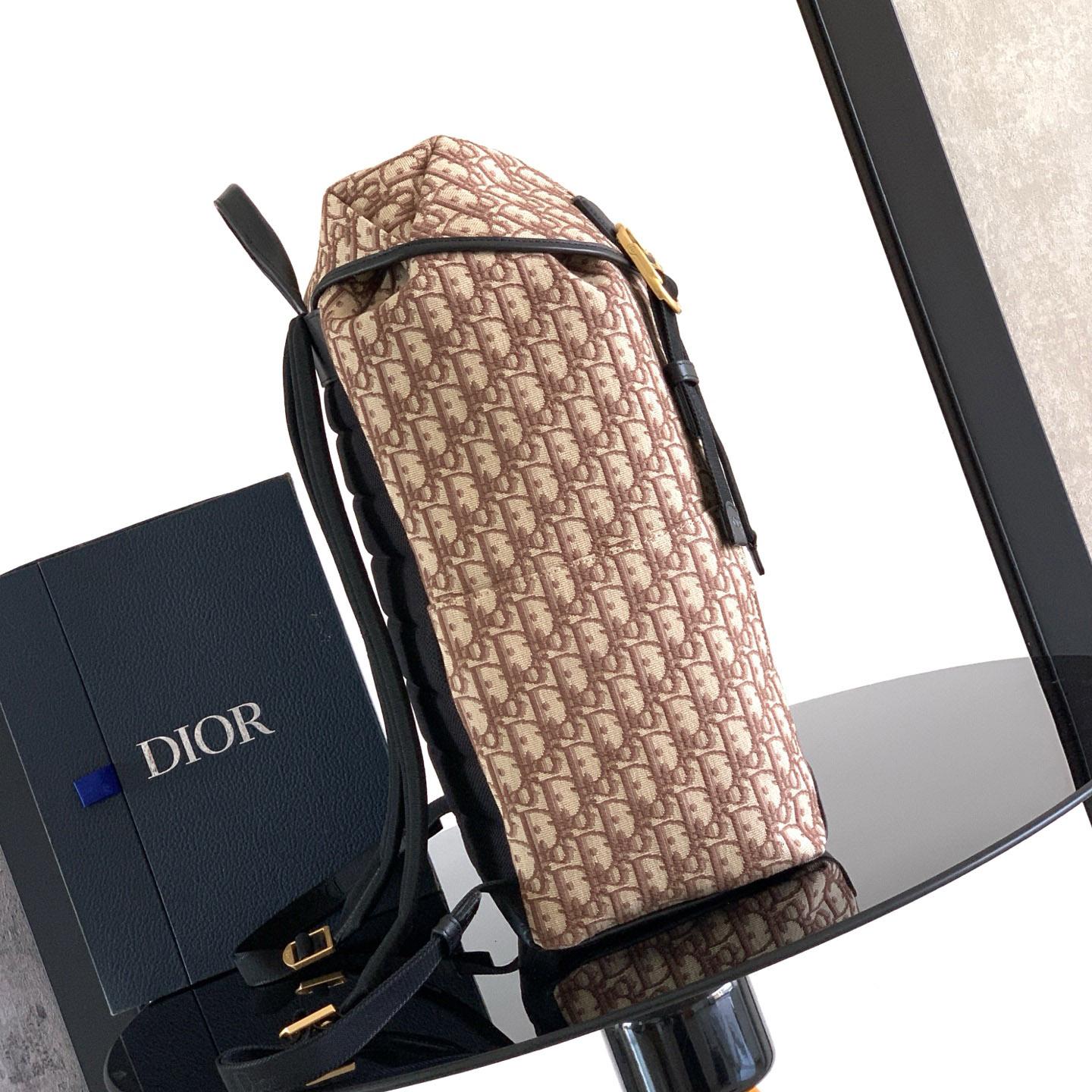 Dior Jett Backpack With Flap - DesignerGu