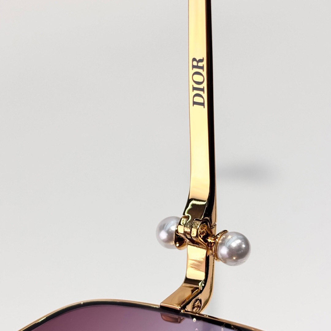 Dior Tribales S1U Sunglasses - DesignerGu