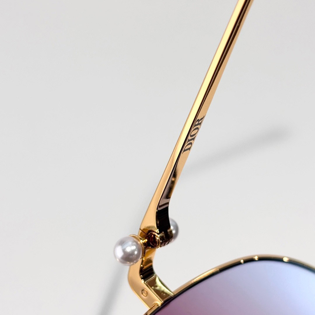 Dior Tribales S1U Sunglasses - DesignerGu