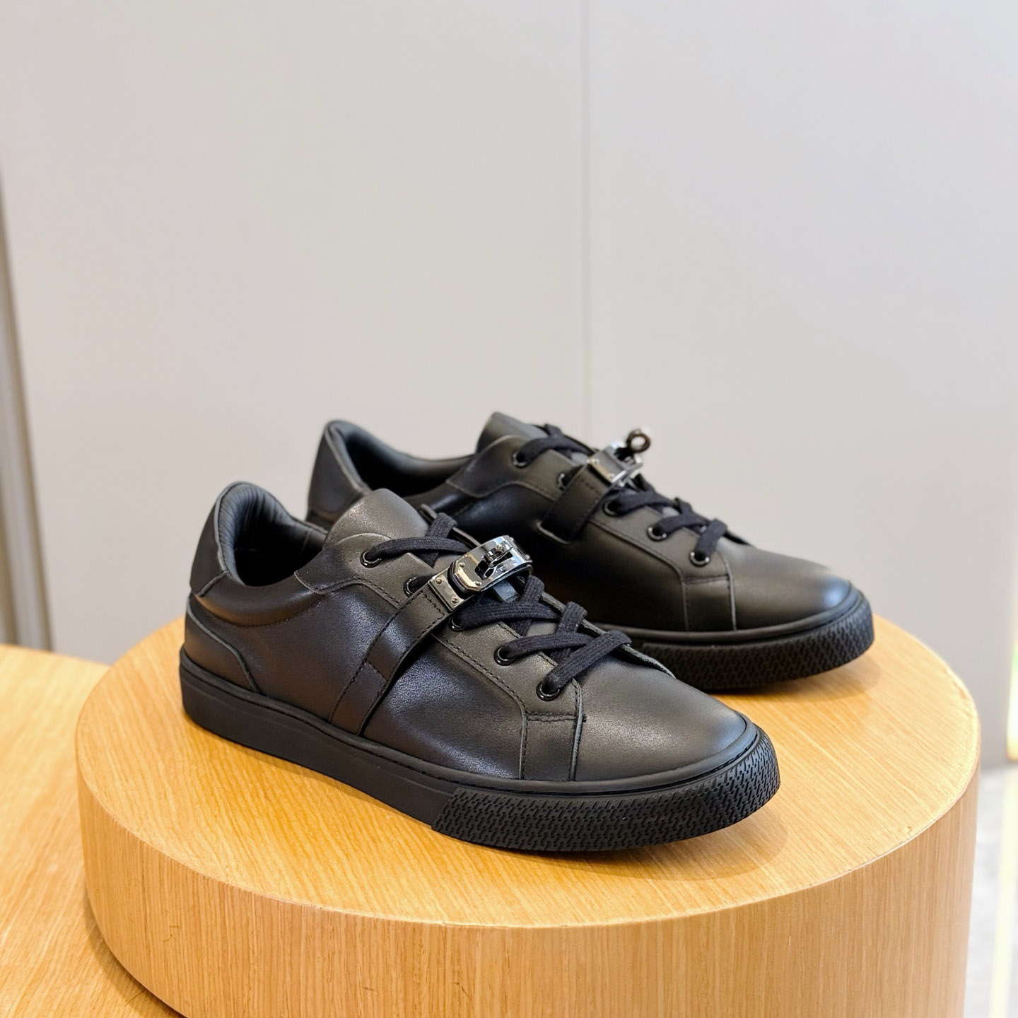 Hermes Day Sneaker - DesignerGu