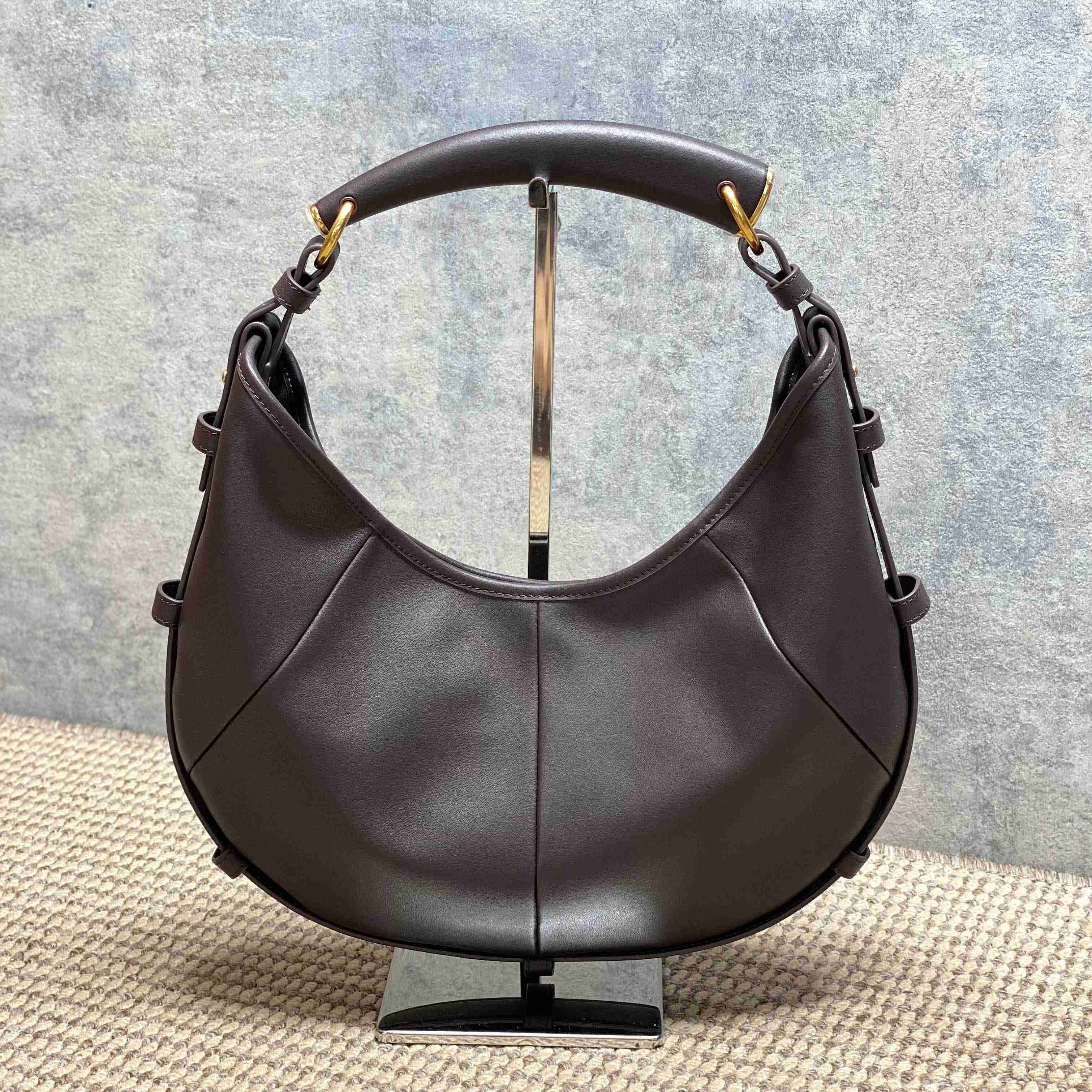 Saint Laurent MOMBASA Small In Leather - DesignerGu