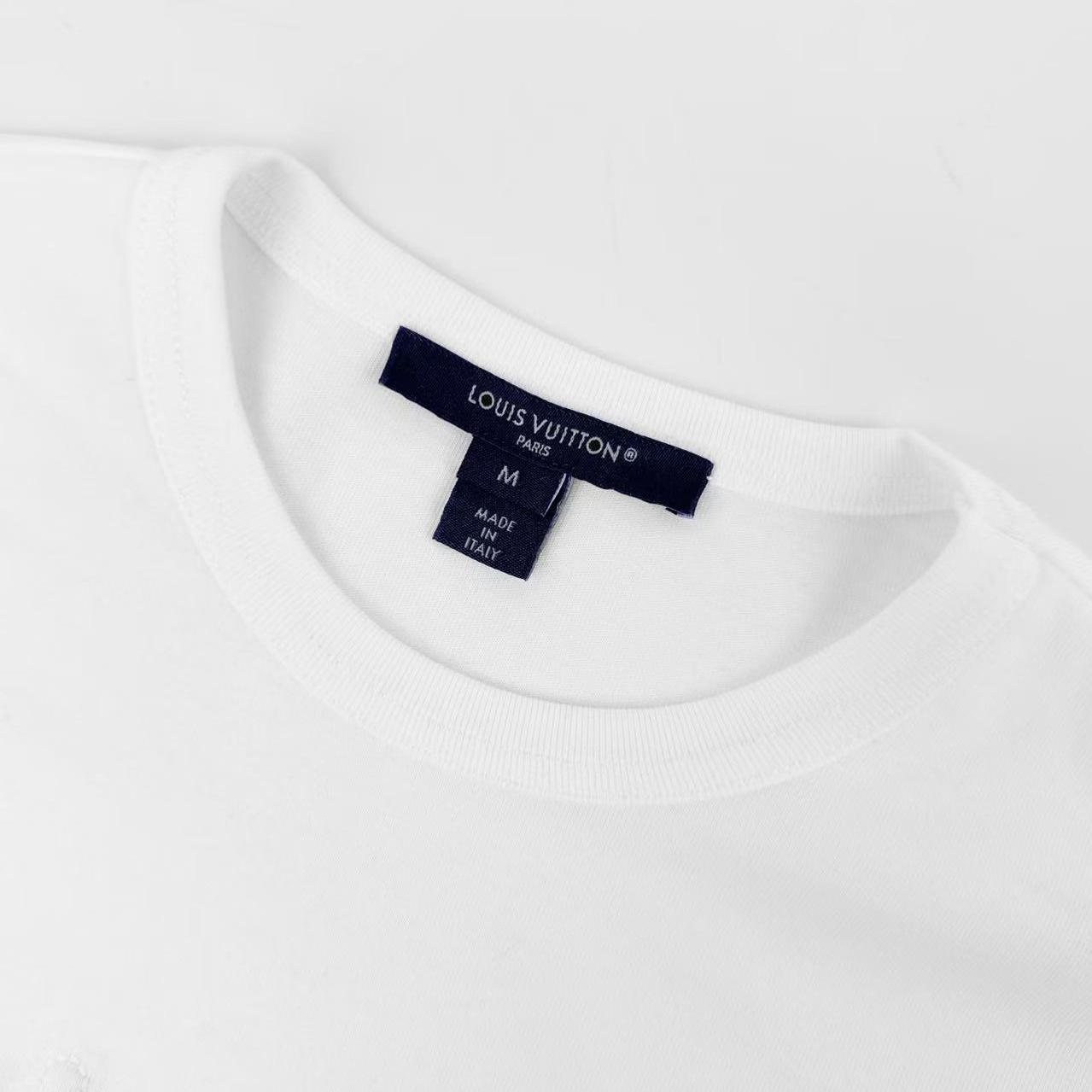 Louis Vuitton Signature Embroidery T-Shirt   1AJZCD - DesignerGu