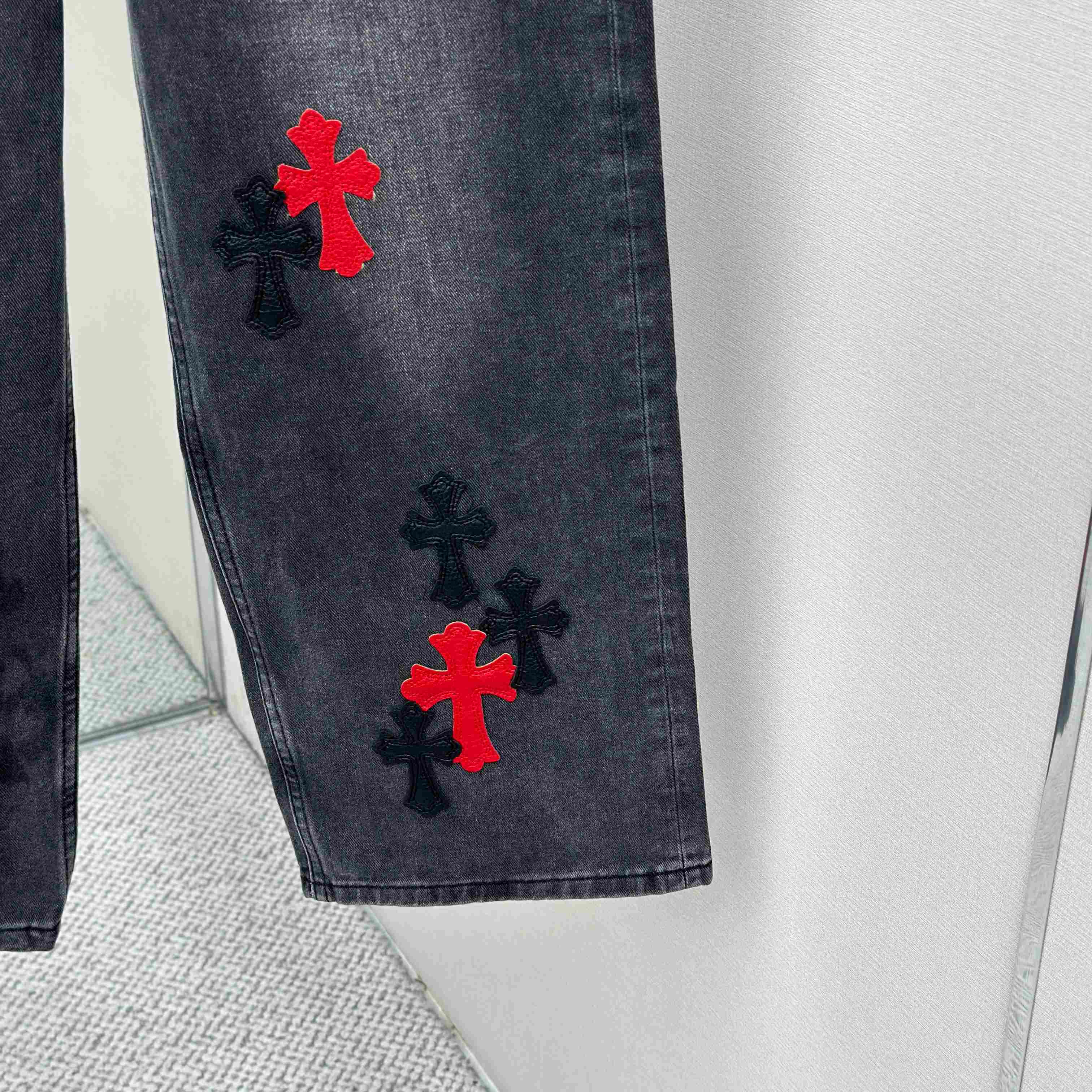 Chrome Hearts Jeans - DesignerGu