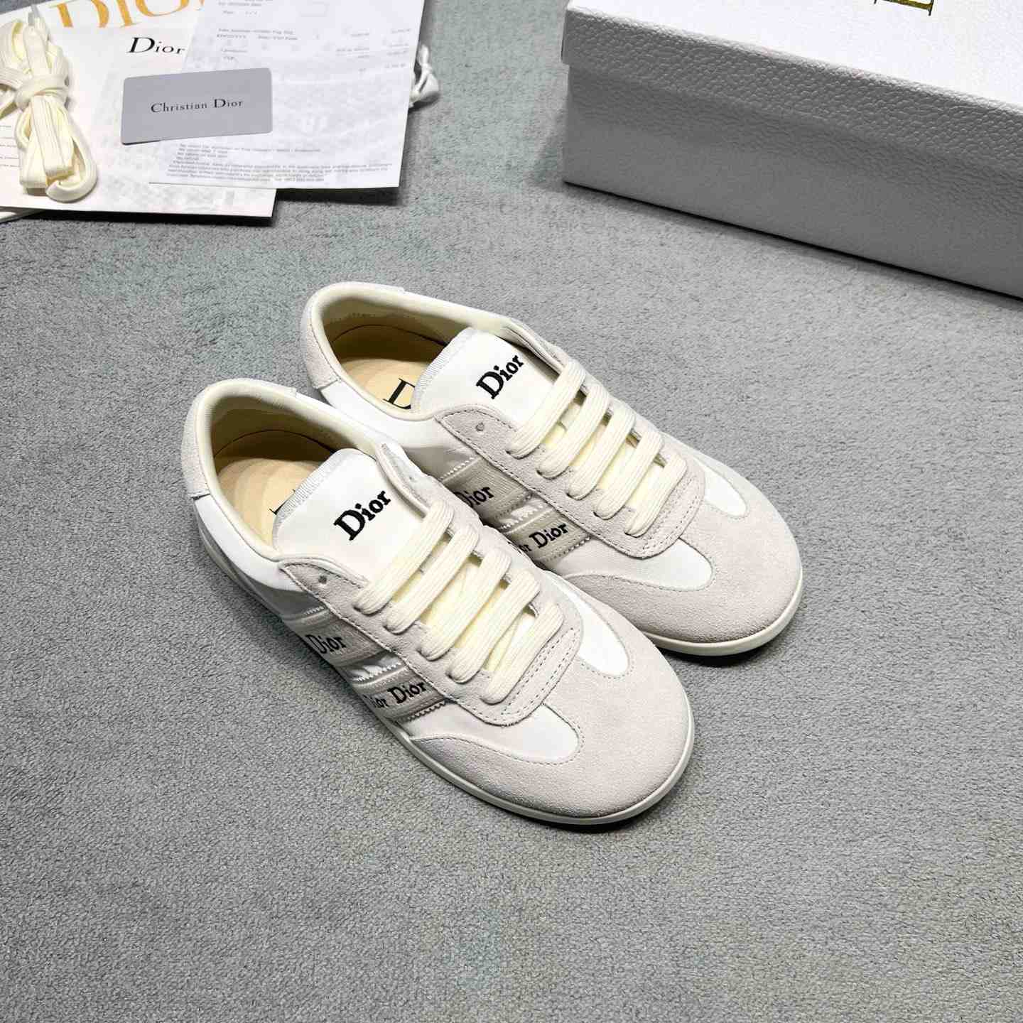 Dior Ribbon Sneaker - DesignerGu