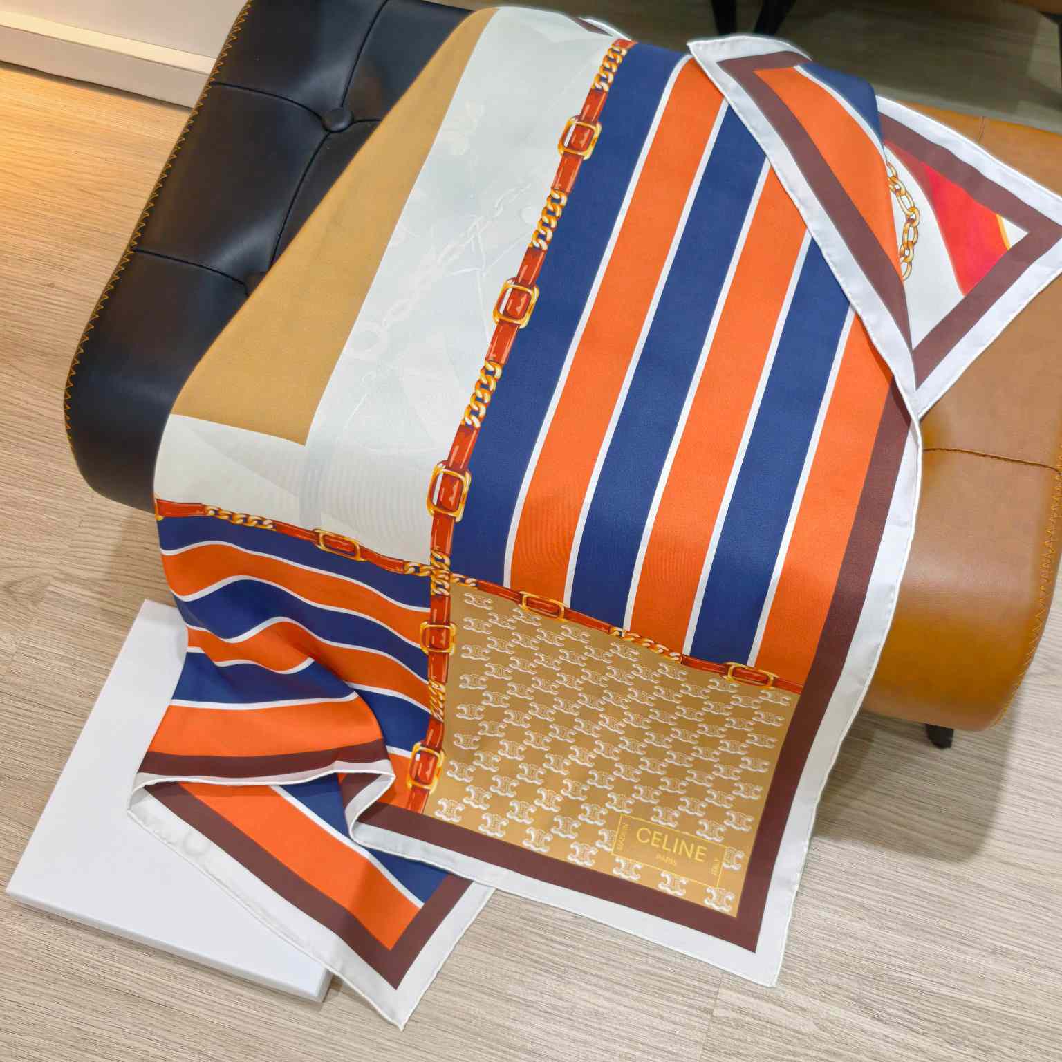 Celine  Square In Silk Twill - DesignerGu