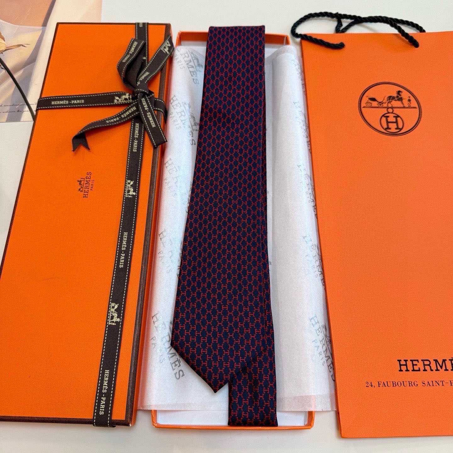 Hermes Dancing H Tie - DesignerGu