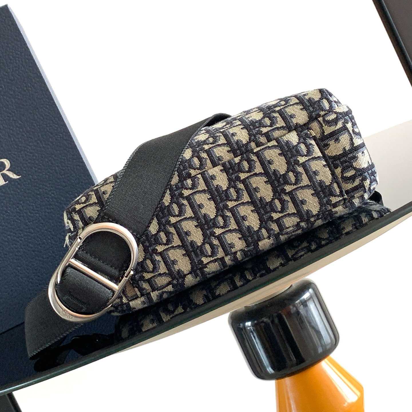 Dior Rider Zipped Messenger Bag - DesignerGu