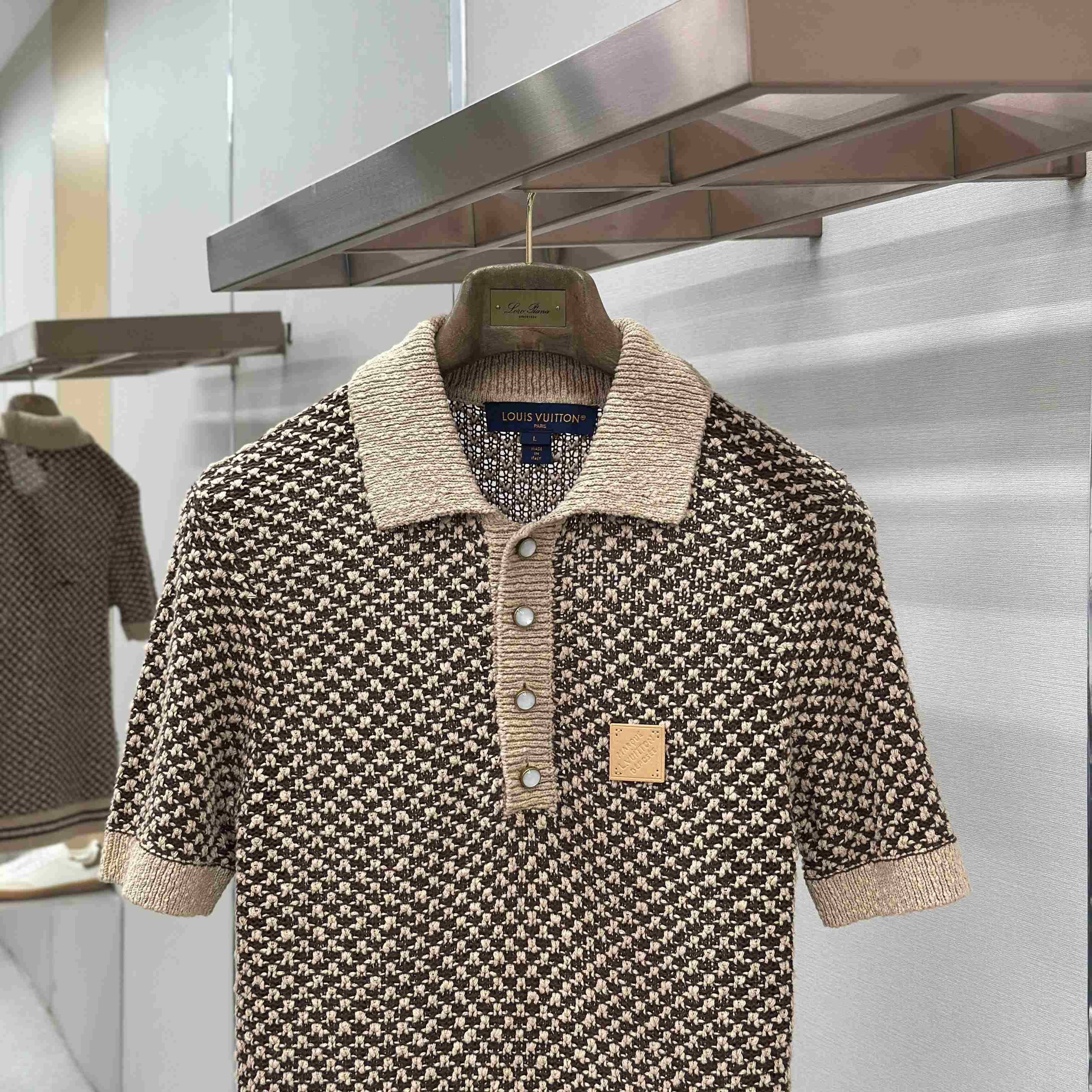 Louis Vuitton Short-Sleeved Knitted Mesh Polo 1AJUUD - DesignerGu
