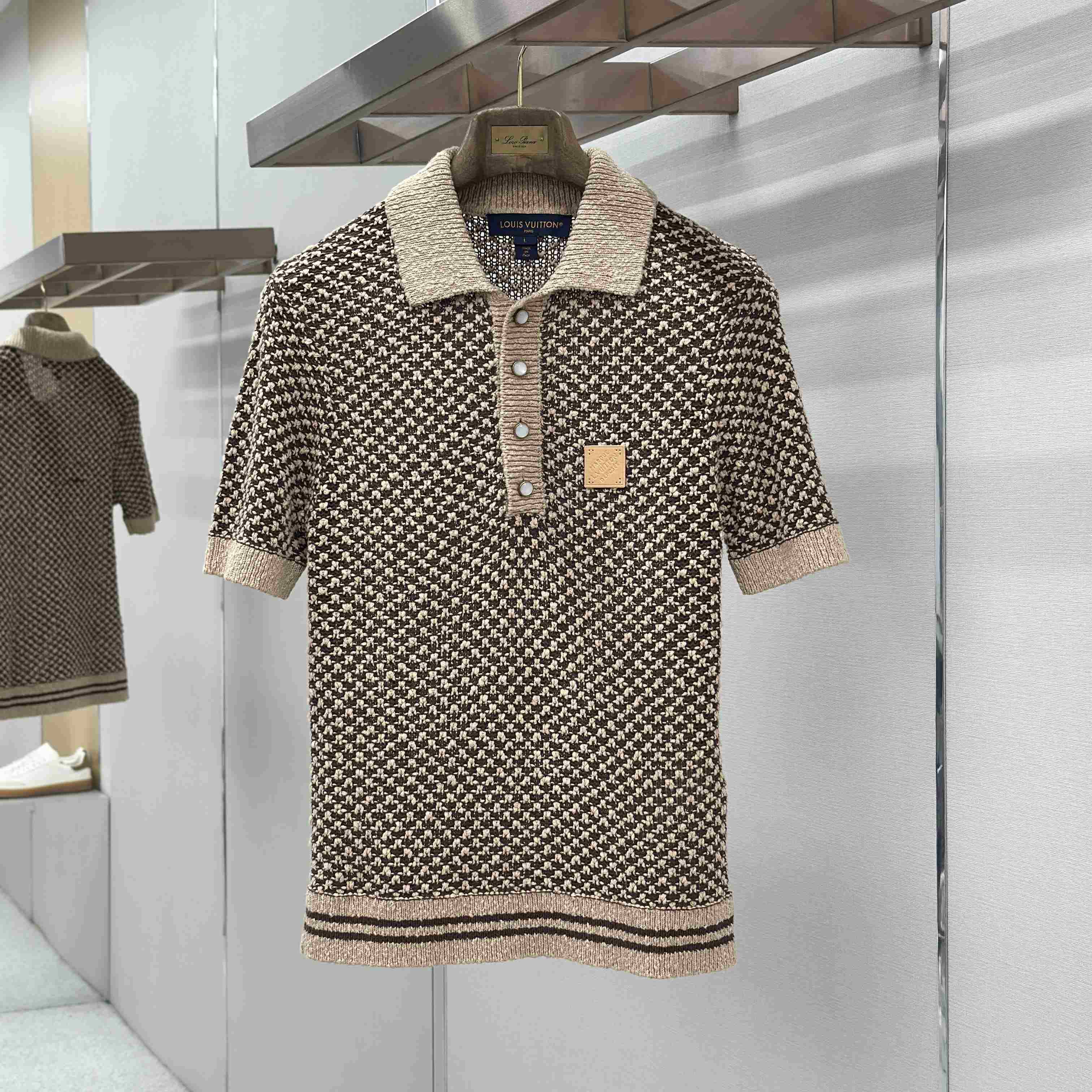 Louis Vuitton Short-Sleeved Knitted Mesh Polo 1AJUUD - DesignerGu