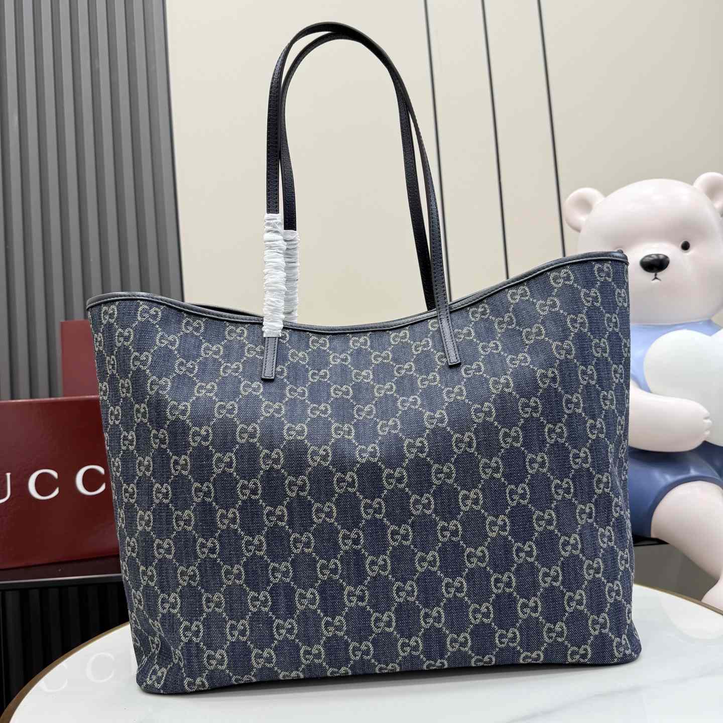 Gucci Tribeca Large Tote Bag  - DesignerGu
