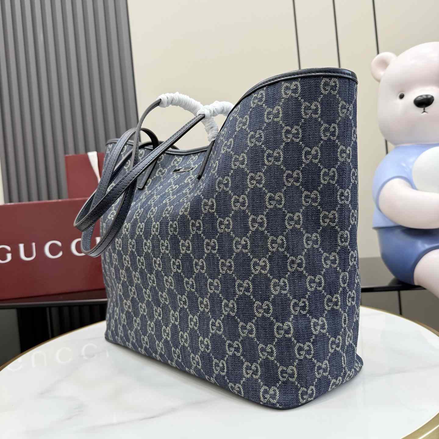 Gucci Tribeca Large Tote Bag  - DesignerGu