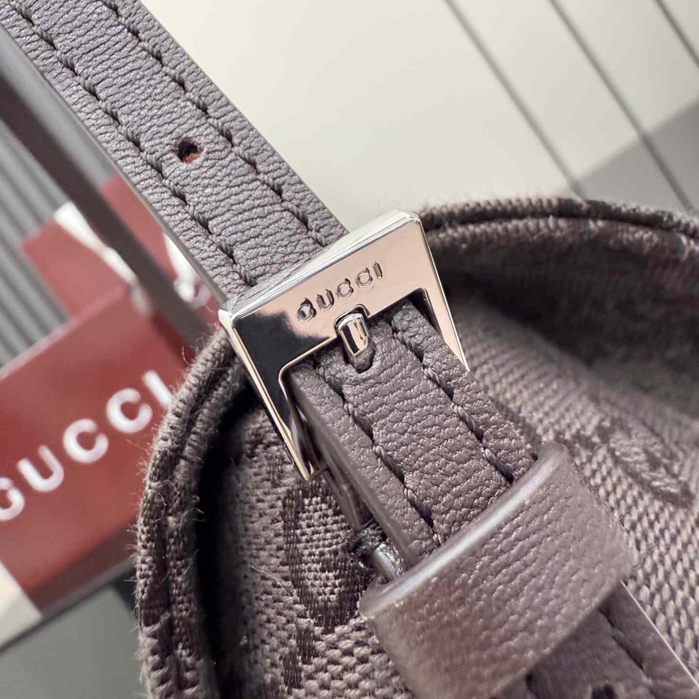 Gucci Madison Medium Shoulder Bag - DesignerGu