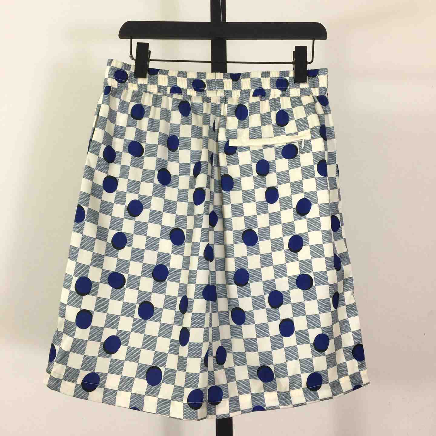 Louis Vuitton Damier Silk Shorts   1AK760 - DesignerGu