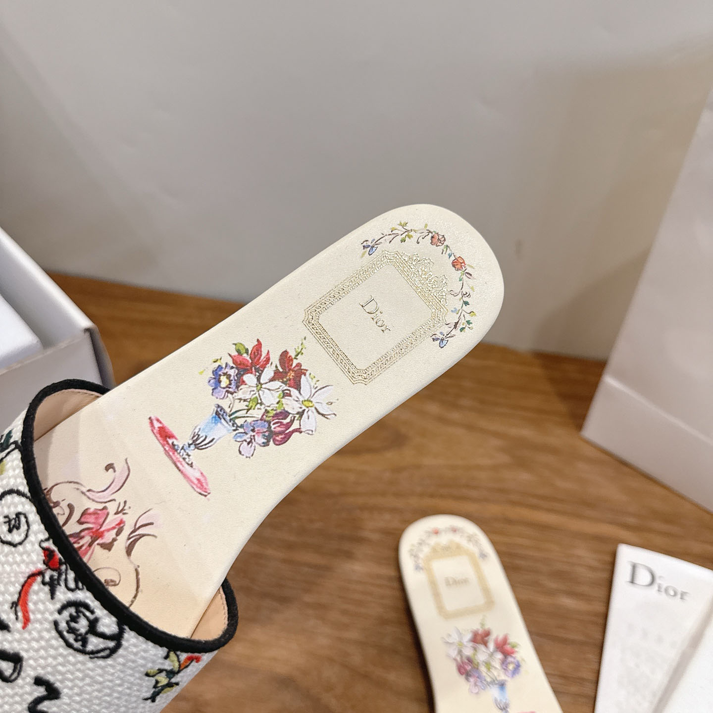 Dior Dioriviera Dway Slide - DesignerGu