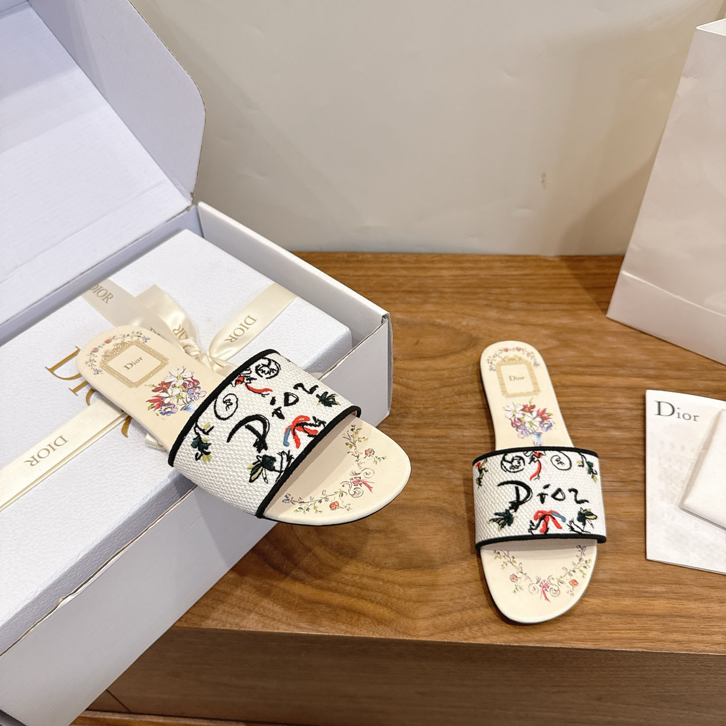 Dior Dioriviera Dway Slide - DesignerGu
