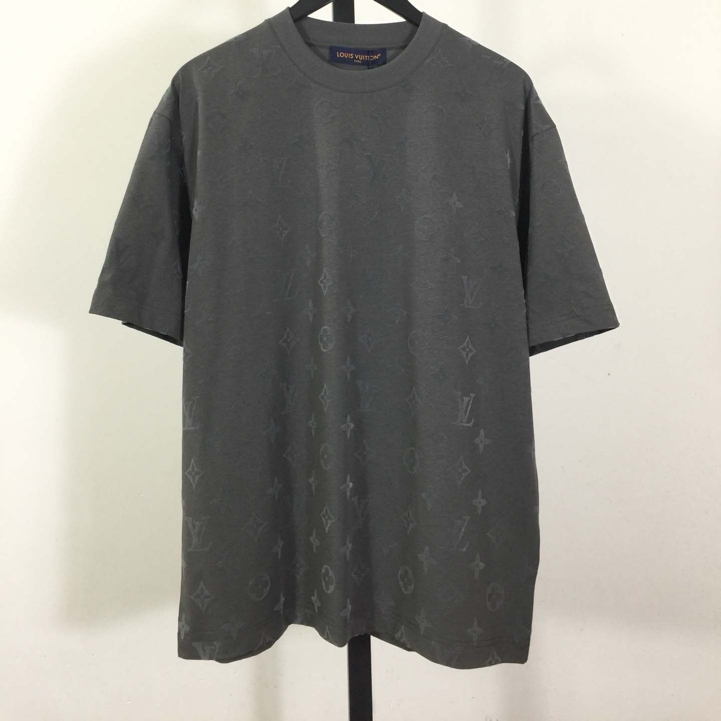 Louis Vuitton Monogram T-Shir - DesignerGu