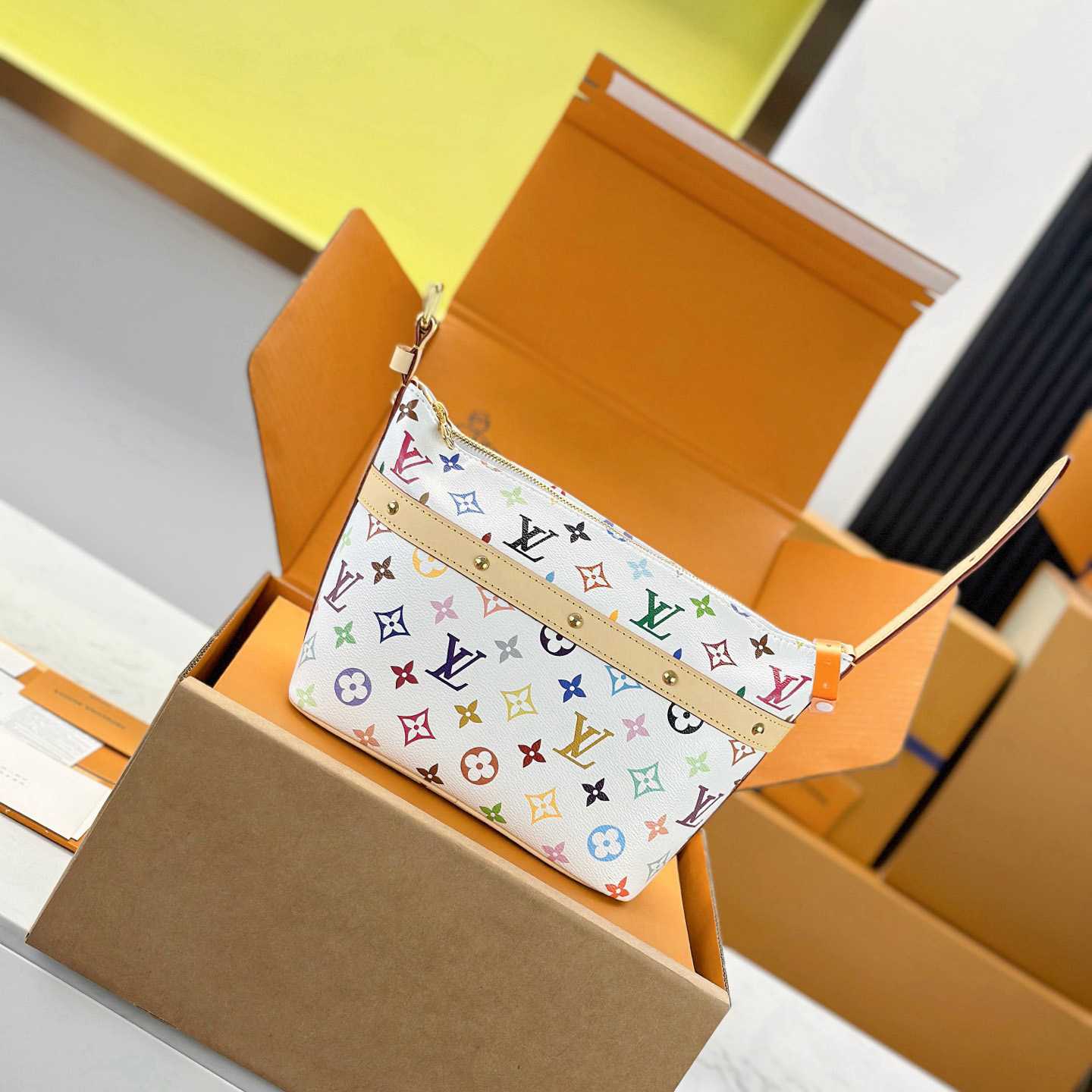 Louis Vuitton LV x TM Cruiser Toiletry Bag M27900 - DesignerGu