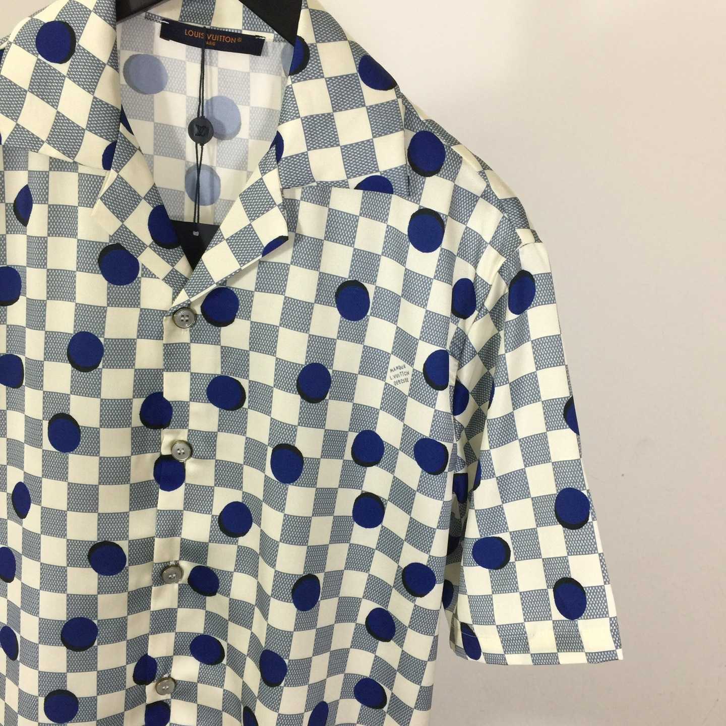 Louis Vuitton Damier Silk Short-Sleeved Shirt   1AK7BK - DesignerGu