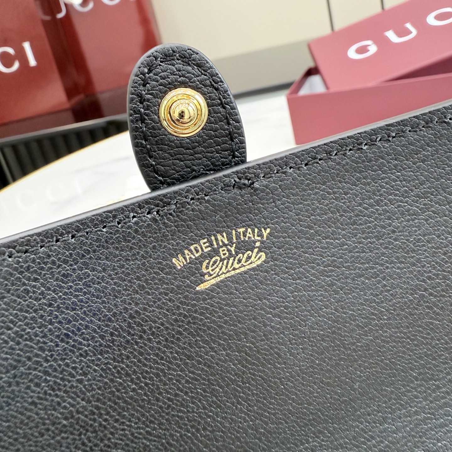Gucci Jackie Wallet On Chain - DesignerGu