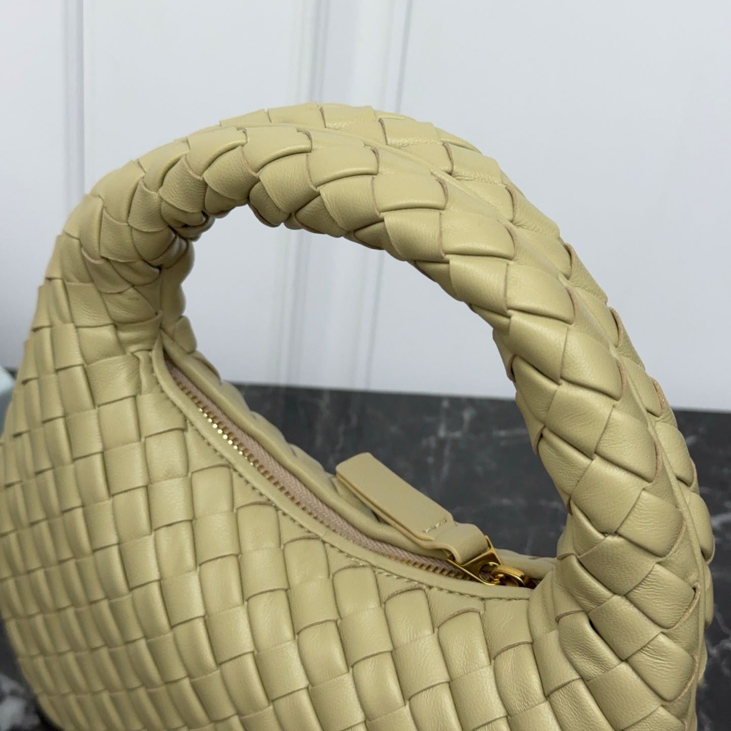 Bottega Veneta Baby Veneta - DesignerGu