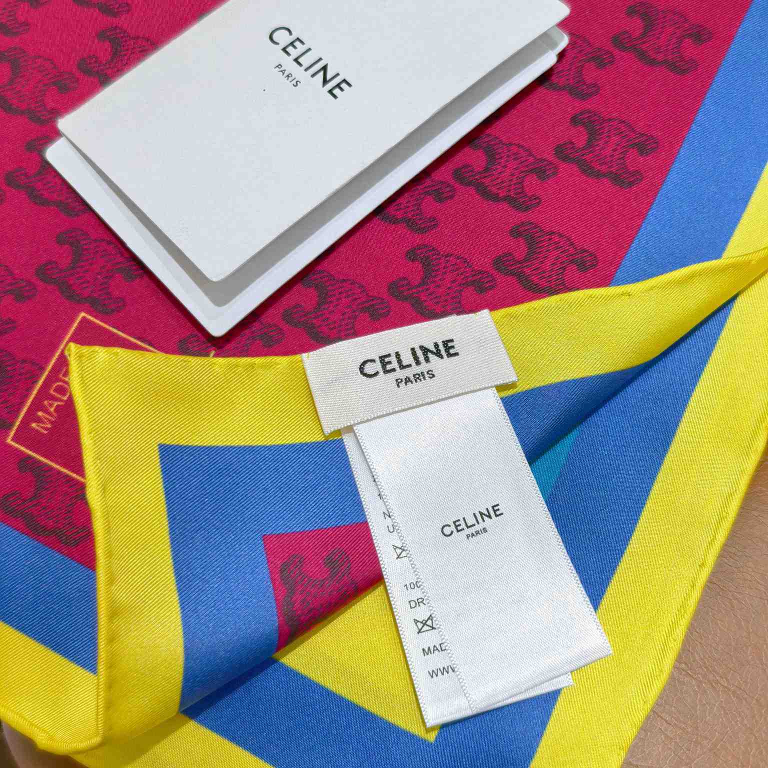 Celine  Square In Silk Twill - DesignerGu