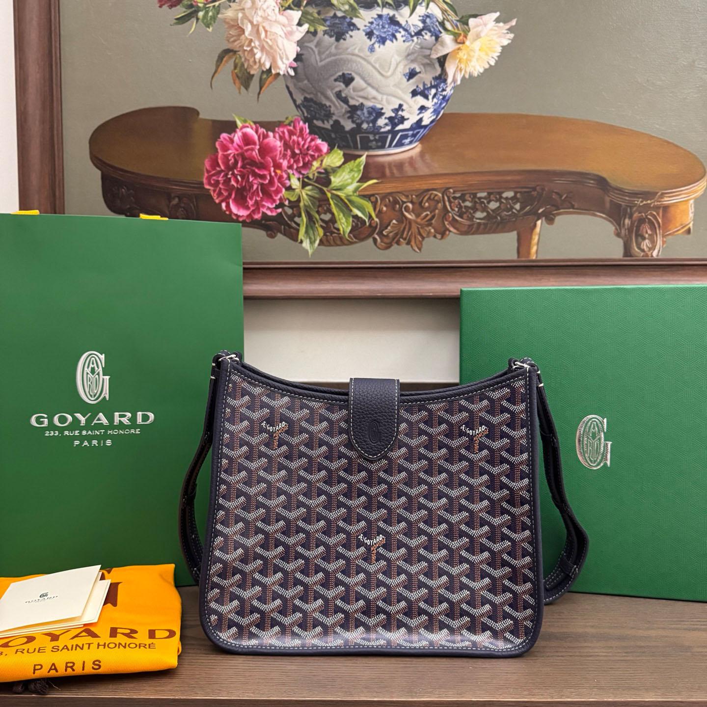 Goyard Musette Bag - DesignerGu