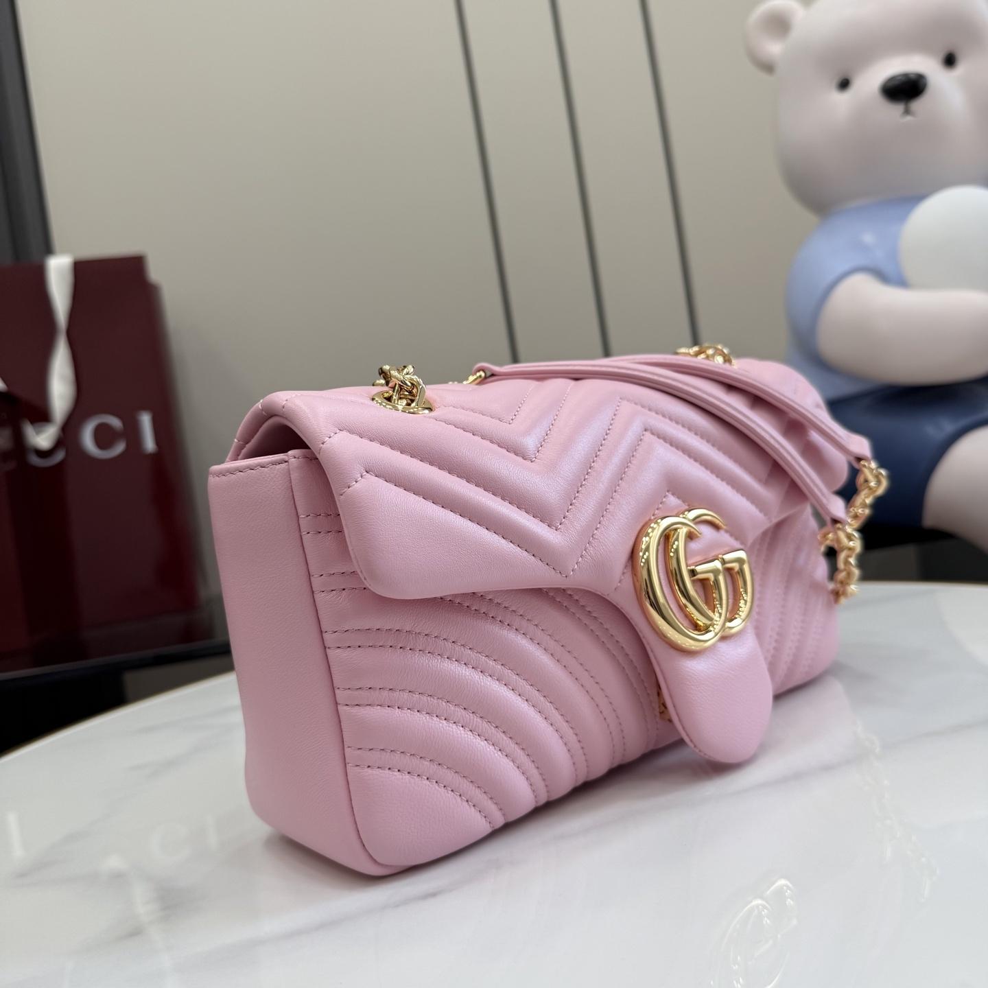 Gucci GG Marmont Medium Shoulder Bag - DesignerGu