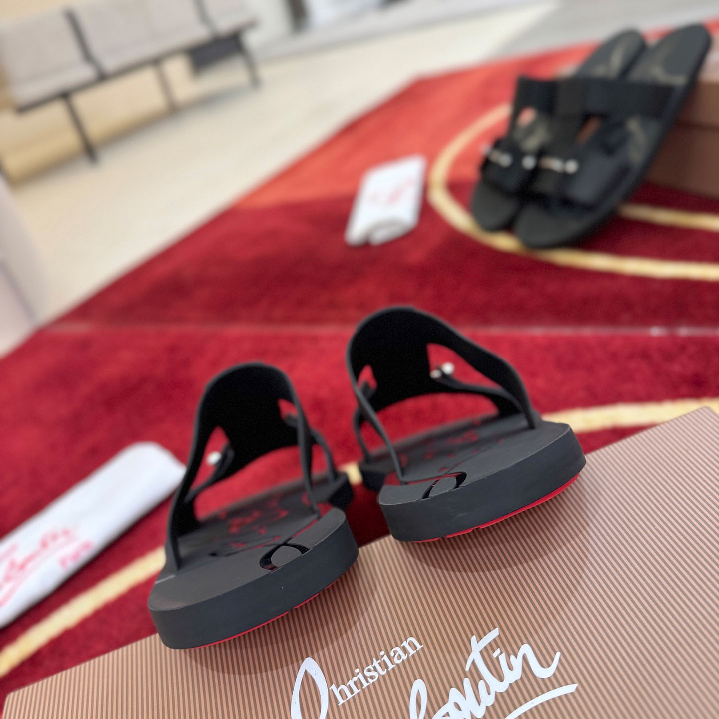 Christian Louboutin Zakouski Mules - DesignerGu