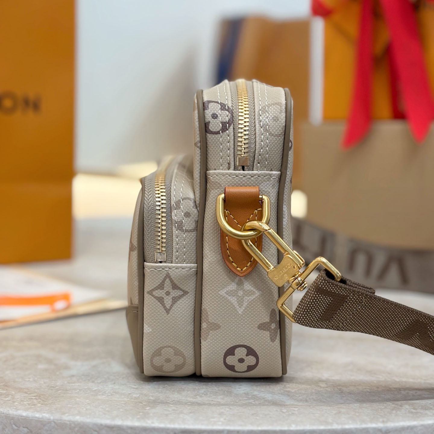 Louis Vuitton Nil M29273 - DesignerGu