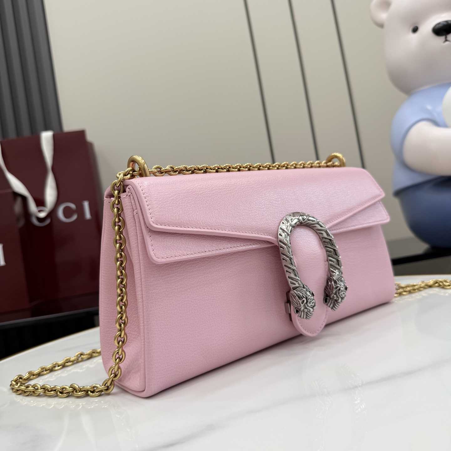 Gucci Dionysus Medium Shoulder Bag - DesignerGu