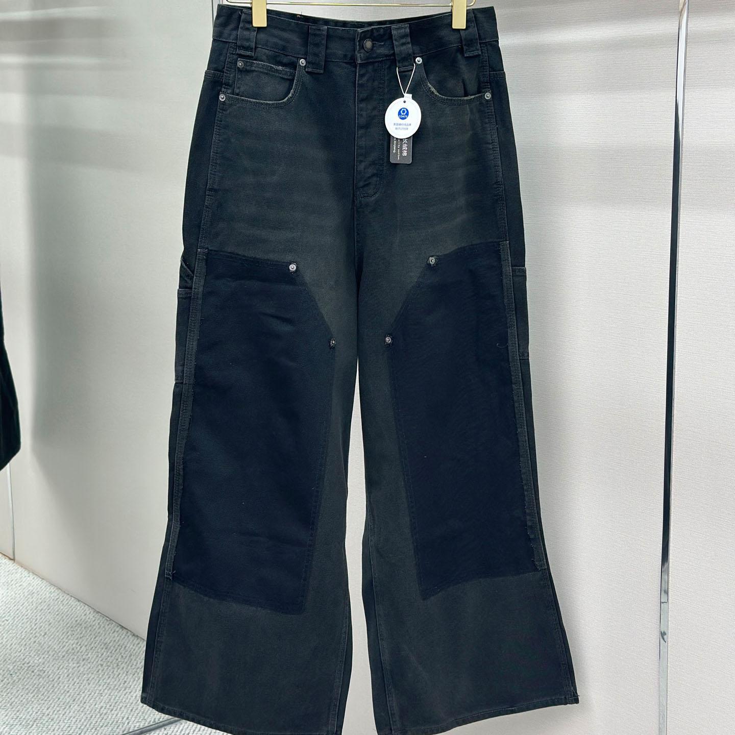 Balenciaga Ripped Off Baggy Jeans - DesignerGu