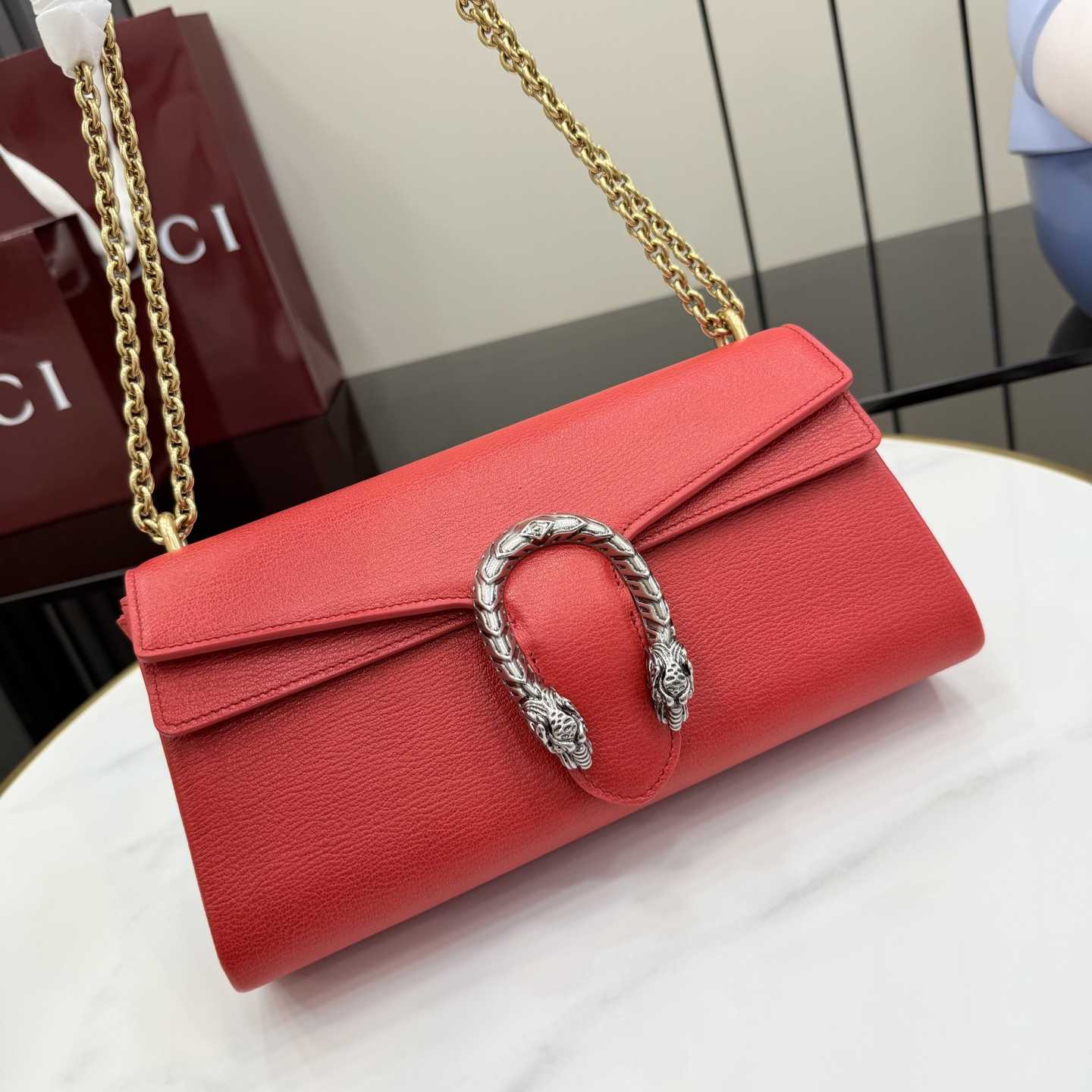 Gucci Dionysus Medium Shoulder Bag - DesignerGu