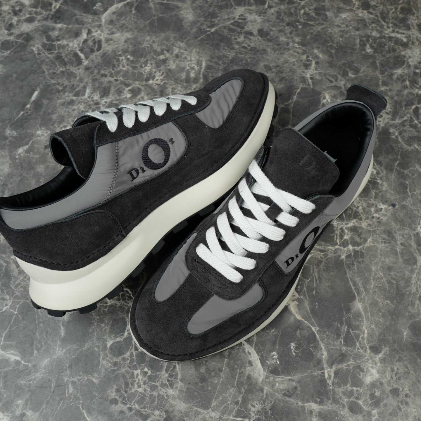 Dior Squash Sneaker - DesignerGu