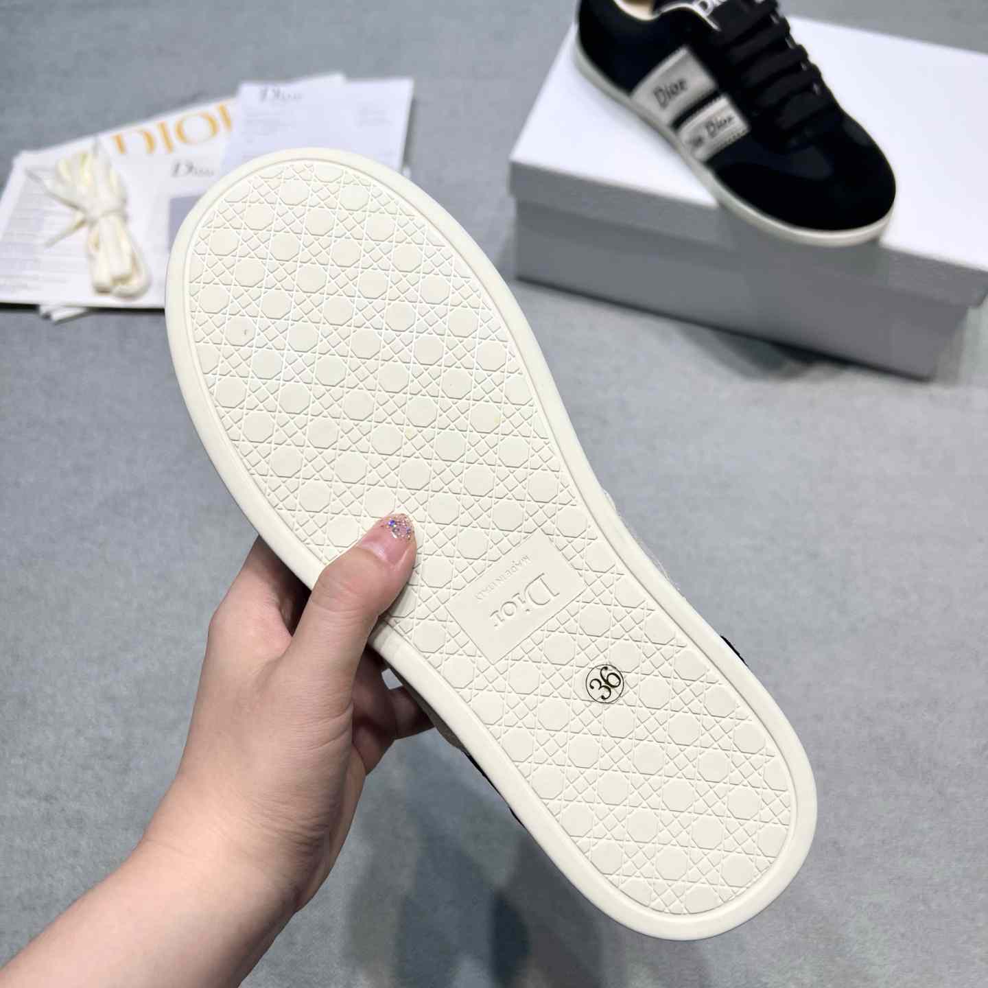 Dior Ribbon Sneaker - DesignerGu