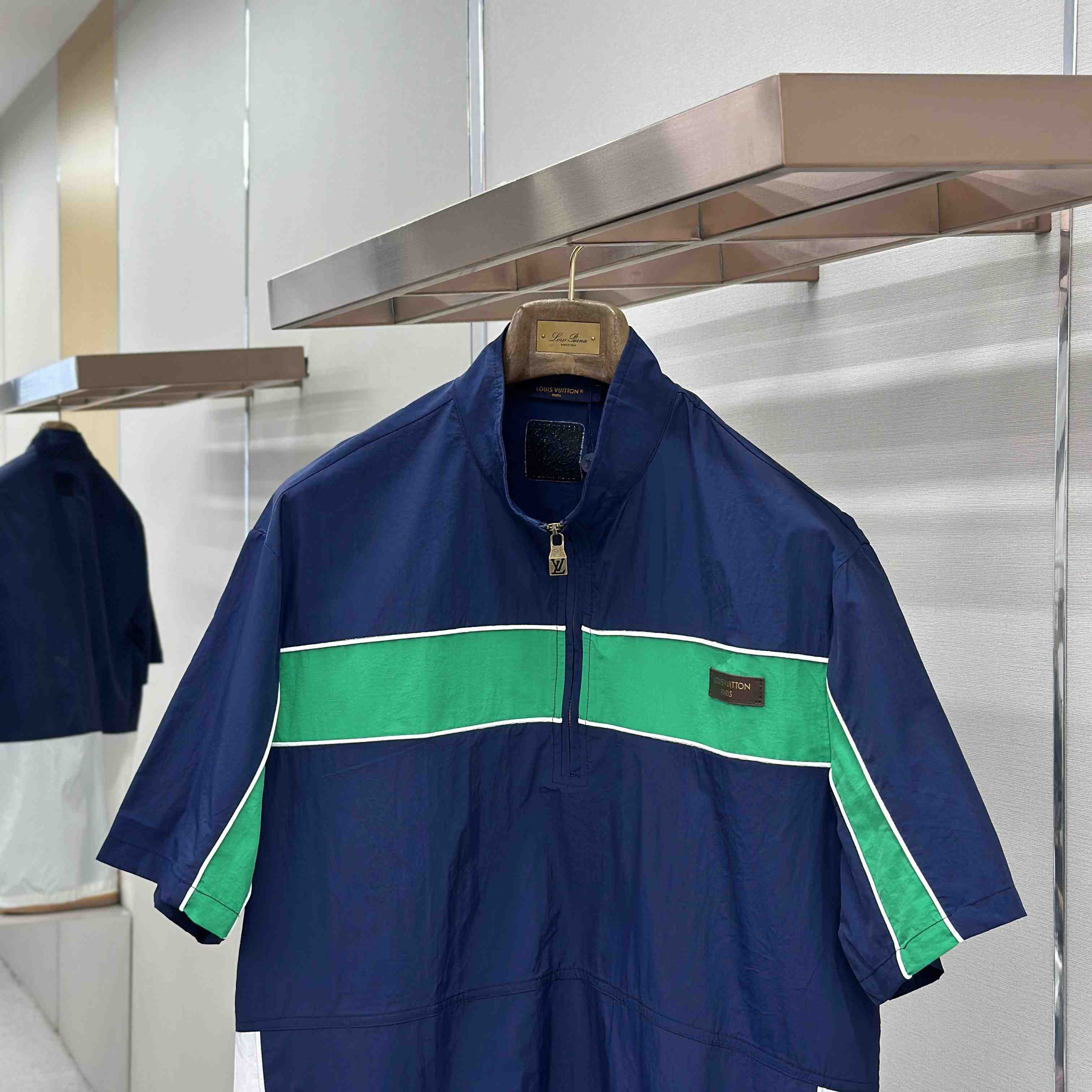 Louis Vuitton Half-Zip Technical Short-Sleeved Shirt 1AK779 - DesignerGu