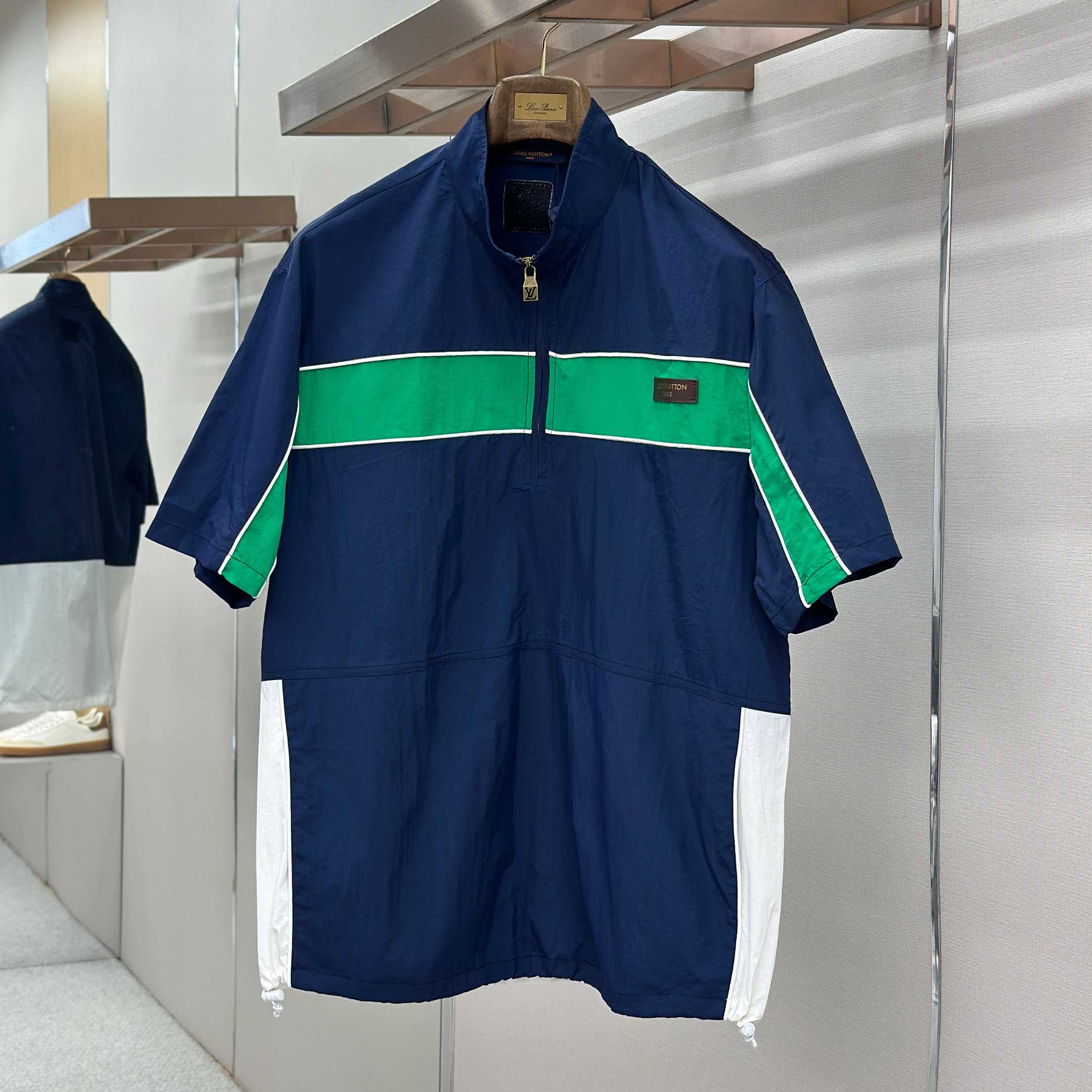 Louis Vuitton Half-Zip Technical Short-Sleeved Shirt 1AK779 - DesignerGu