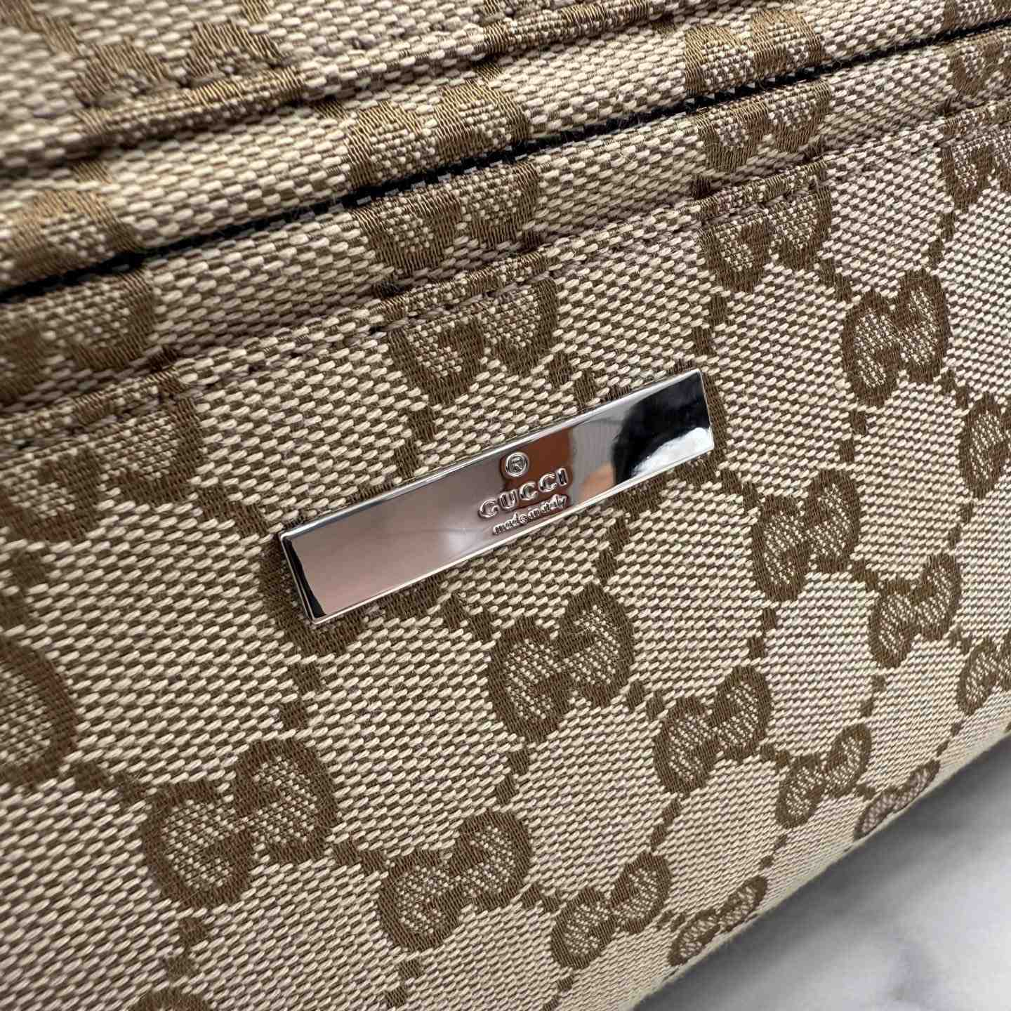 Gucci Large Gucci Tag Backpack  875226 - DesignerGu