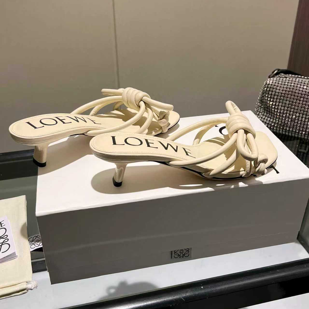 Loewe Flamenco Knot Sandal In Lambskin - DesignerGu