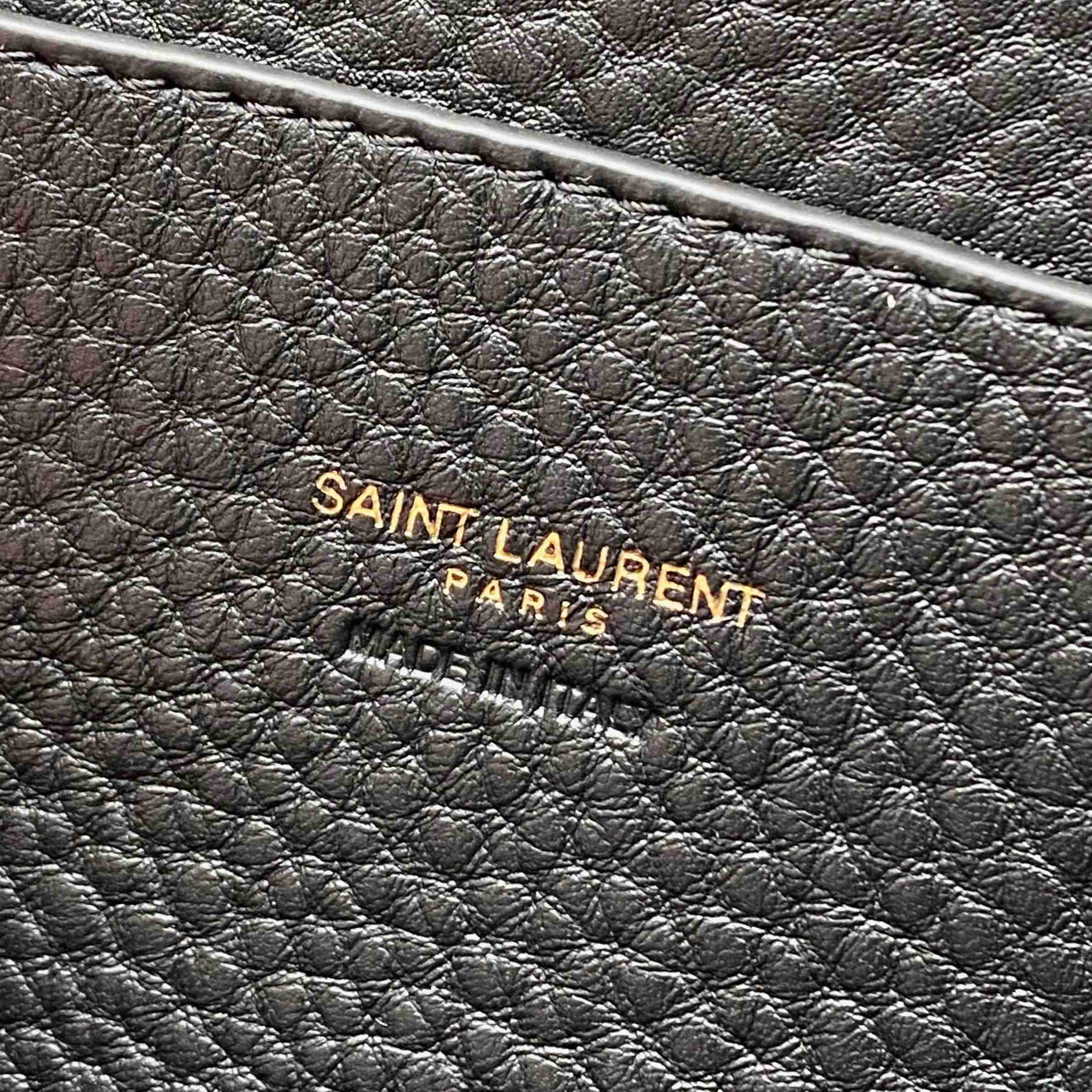 Saint Laurent LE 5 À 7 BABY BEA In Grained Leather - DesignerGu